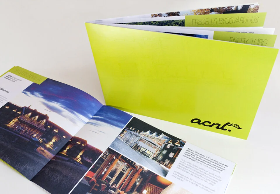 Tio år av prestigeuppdrag