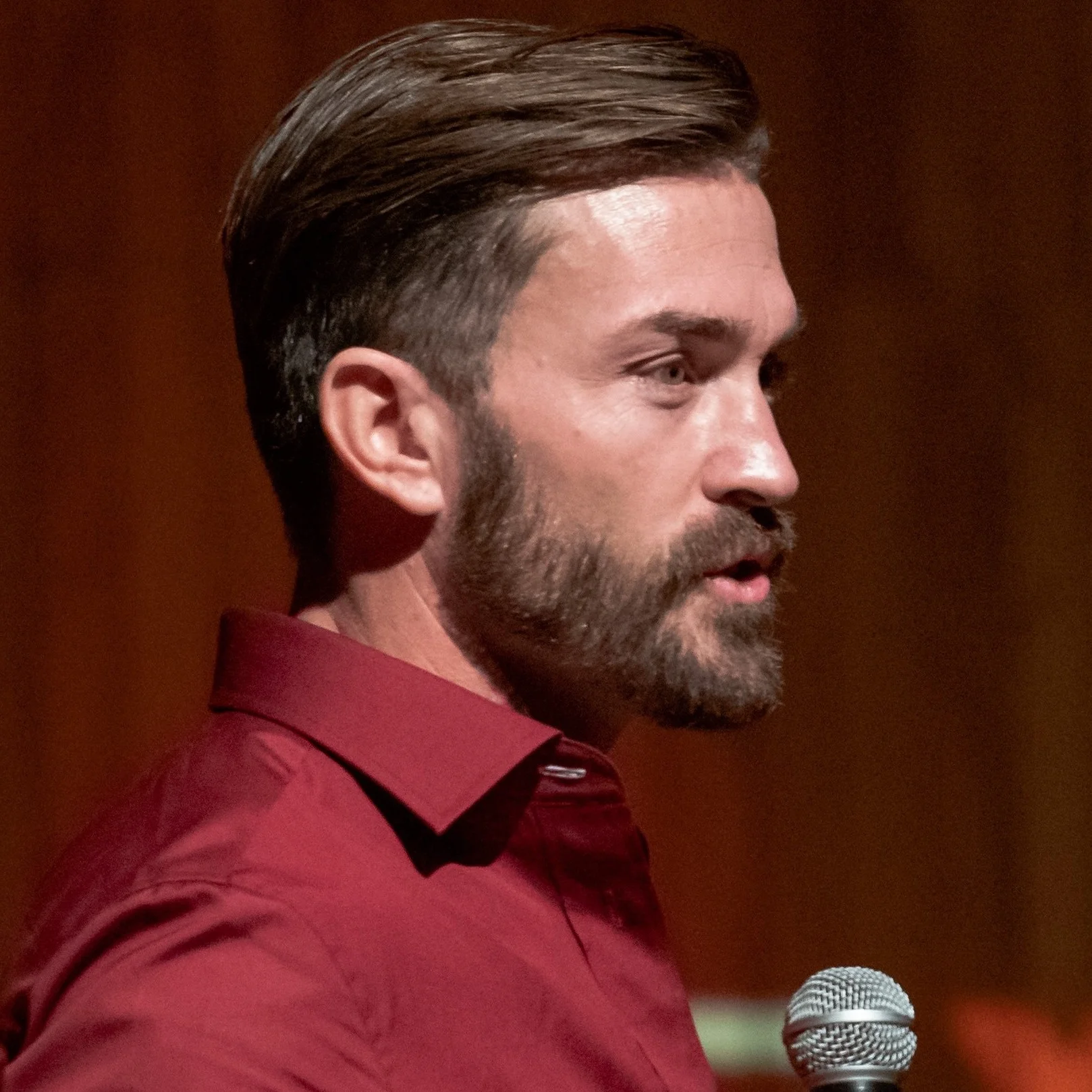 speaker-profile.jpg