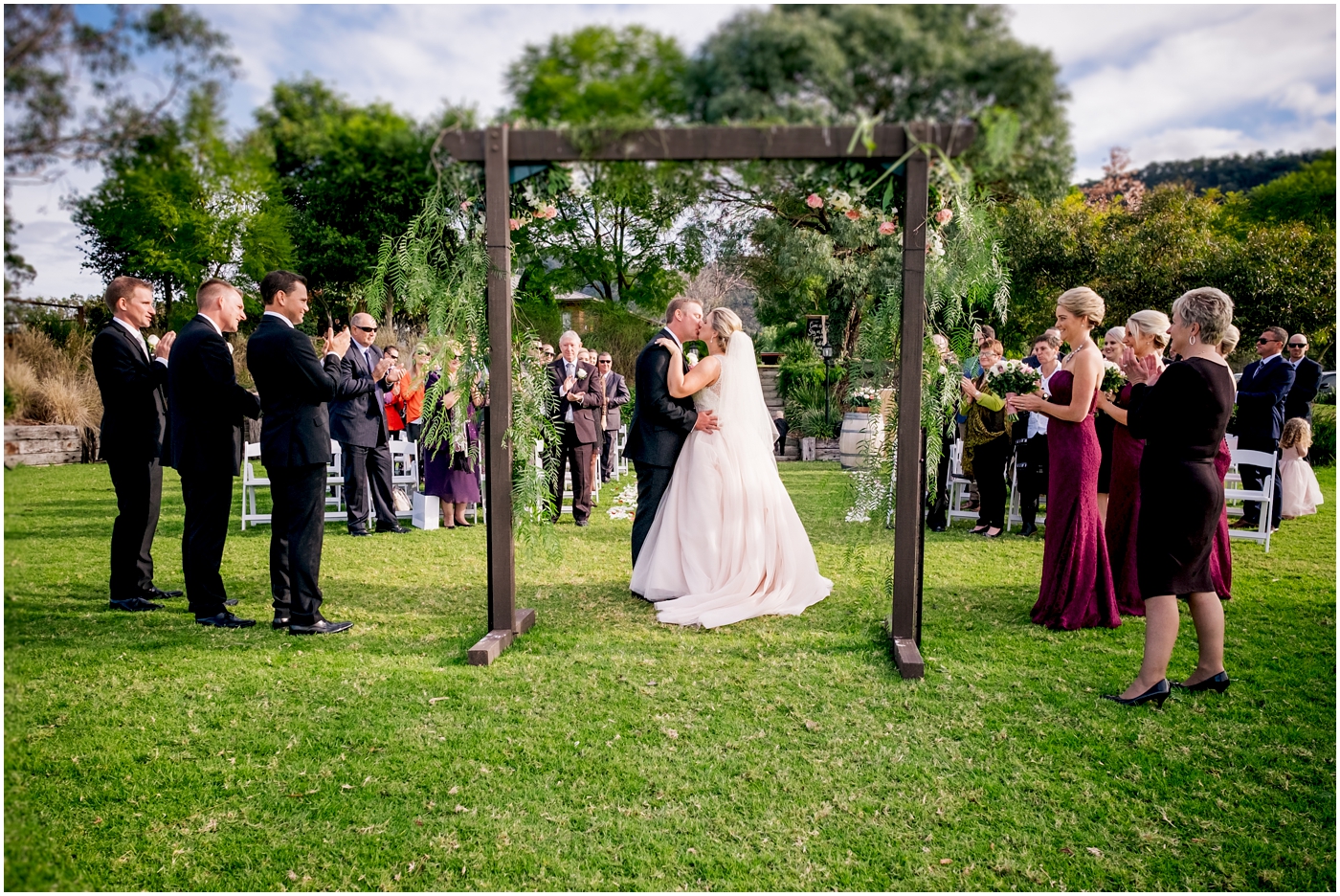 Adams Peak Barn Wedding_0023.jpg