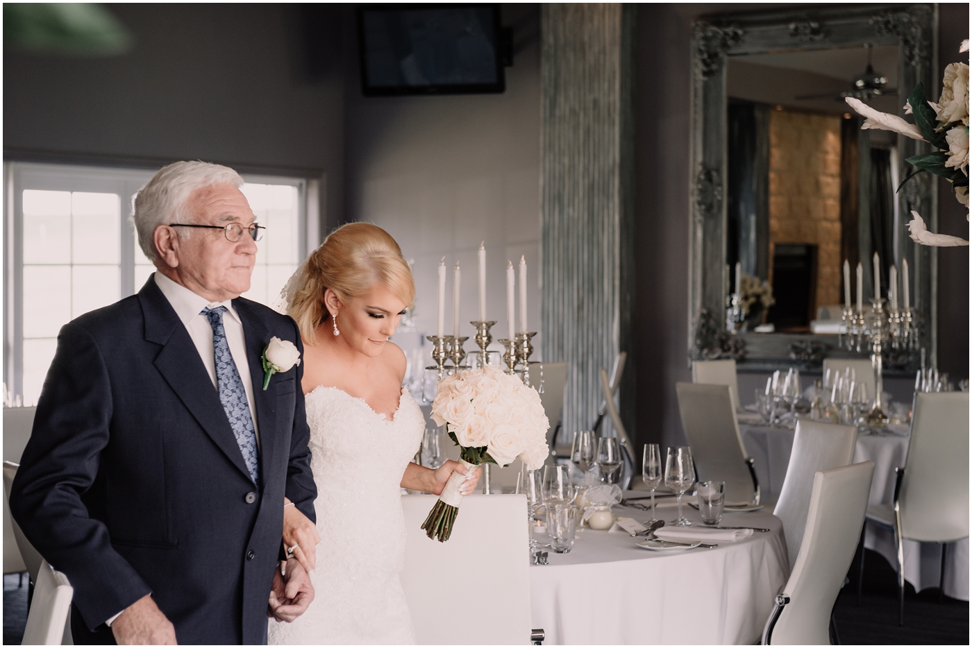 Leogate Estate Wines Wedding + Pokolbin Wedding Photographer + Louise and Daniel_0019.jpg