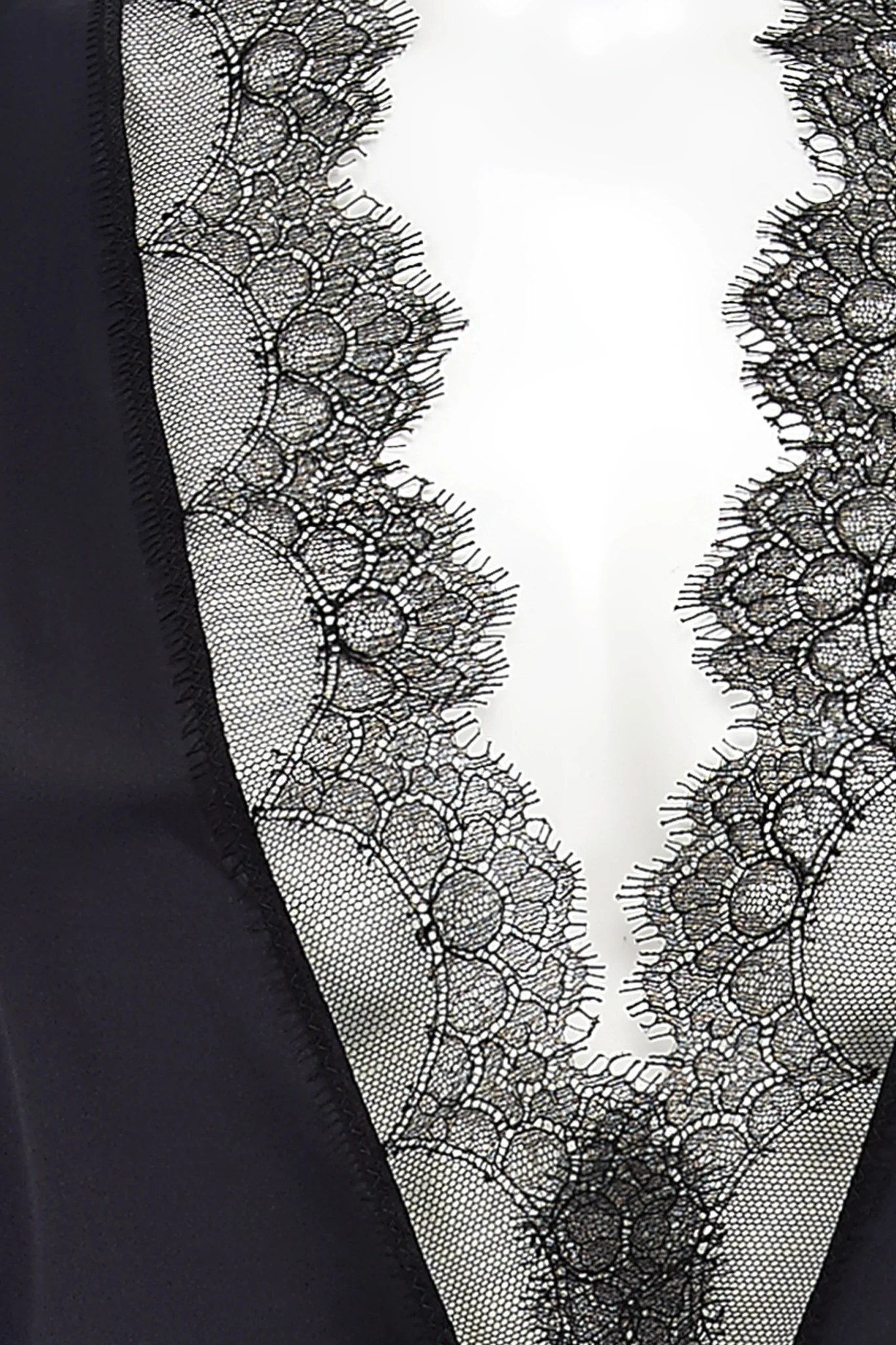 eob_karis_kimono_detail.jpeg