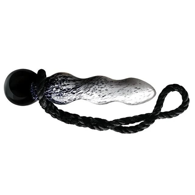 Manoa_Loa_Leather.jpg