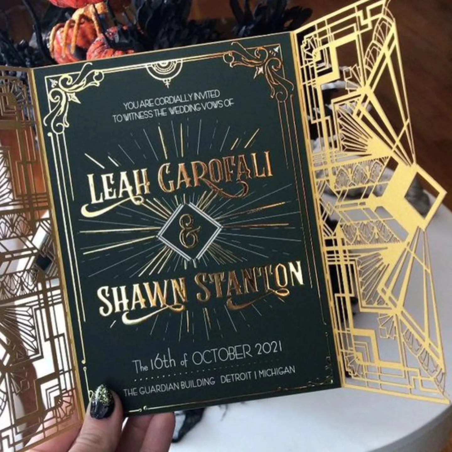 Art deco dreams come true. This is one of the last photos from my original account - which also has a video of this foil shining in action - but it still sits in my top five favorite suites. The gold foil paired with deep hunter green is total magic;
