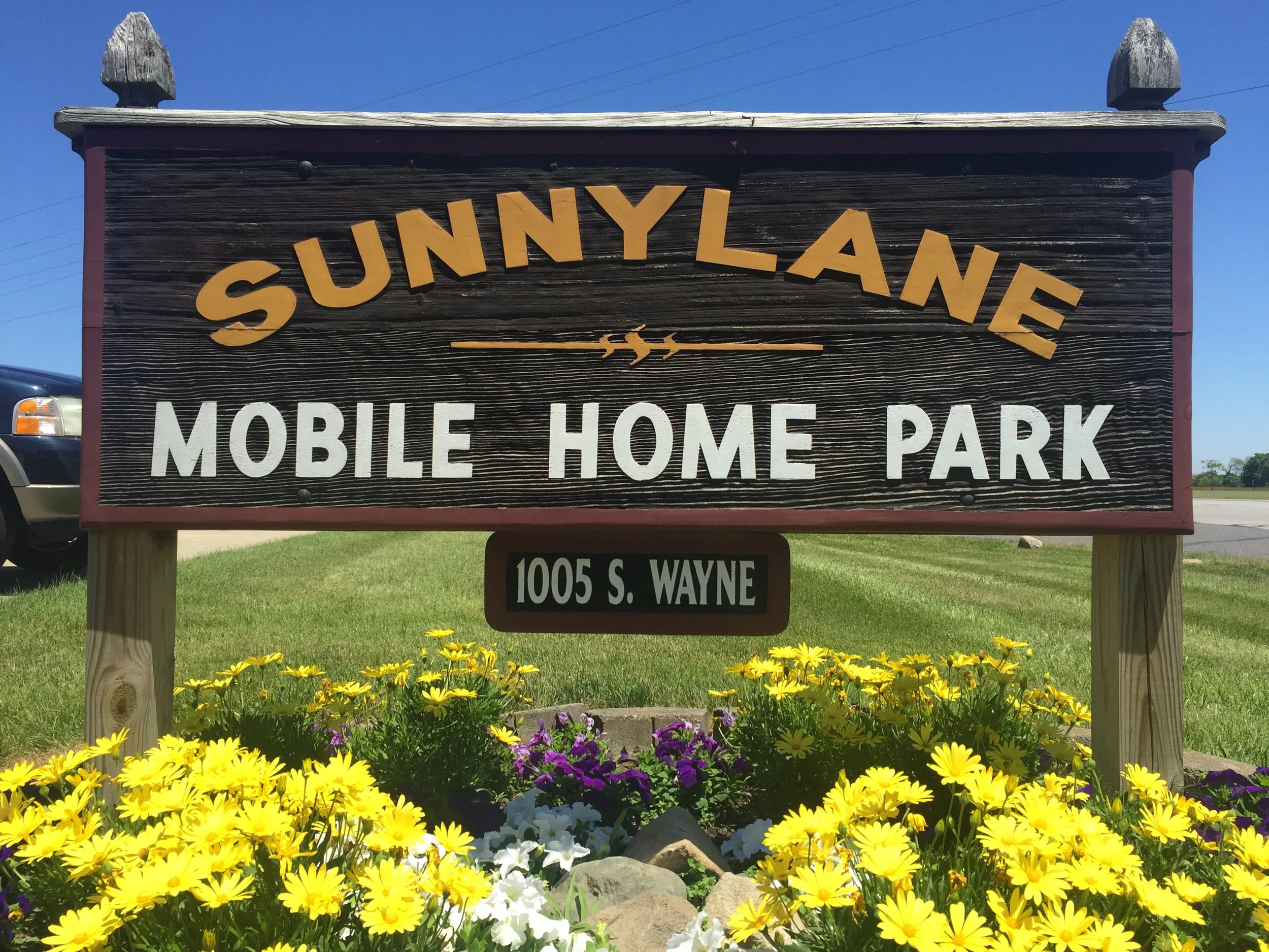 BEST WLOO SIGN PIC.JPG