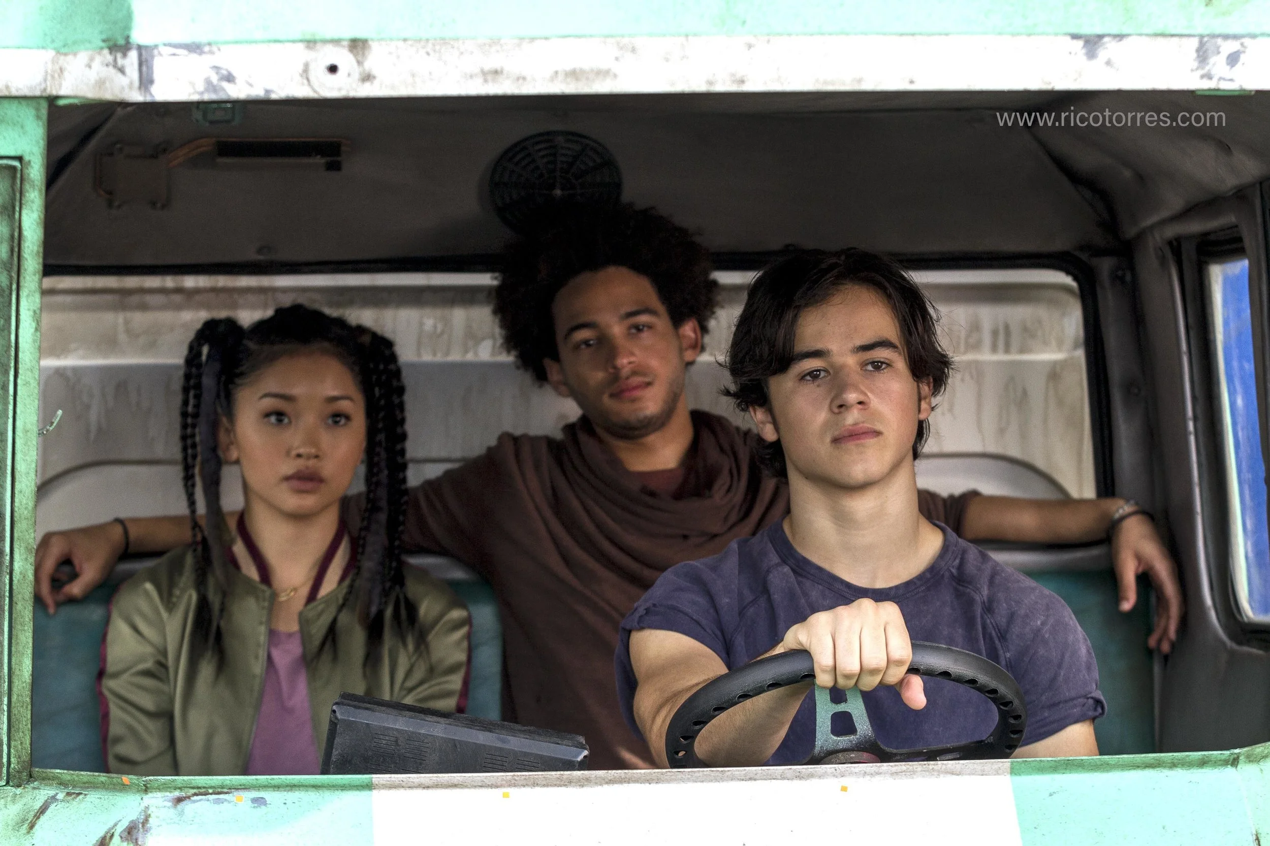 alita-battle-angel_rico-torres_keean-johnson_8.jpg
