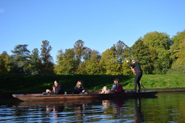 20131017Punting4s.JPG