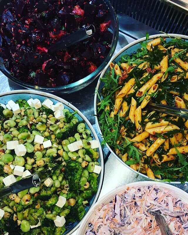 Salad bar is back with a bang on theatre lane in greystones today. 😍

#salads #saladsofinstagram #greystones #theatrelane #healthyfood #yummy