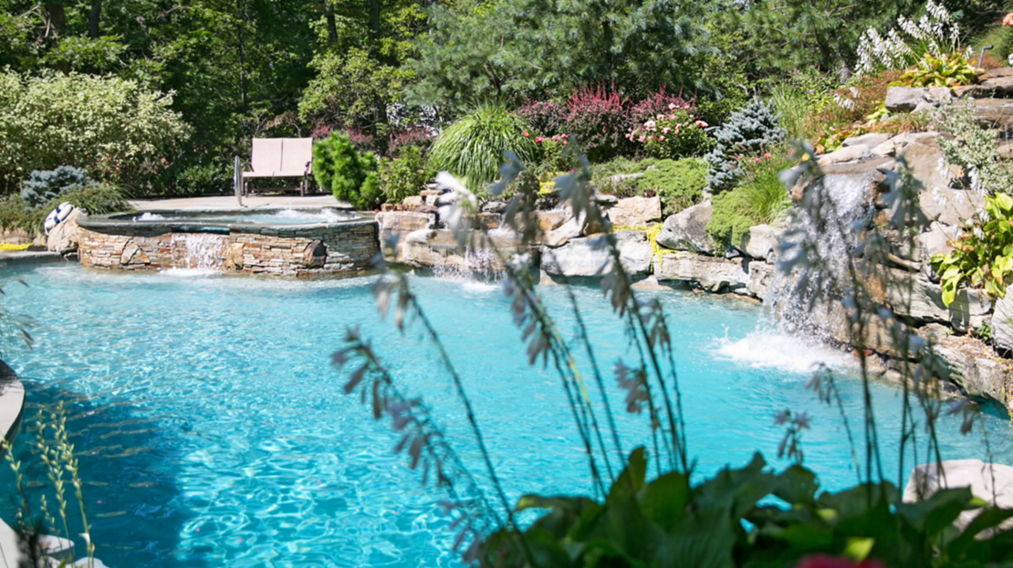 Make your Swimming Pool Kid-Friendly (While still keeping it sleek and beautiful)