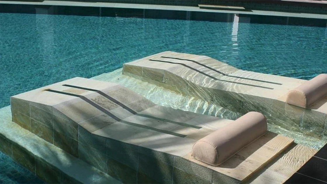 salt water pool safe for dogs