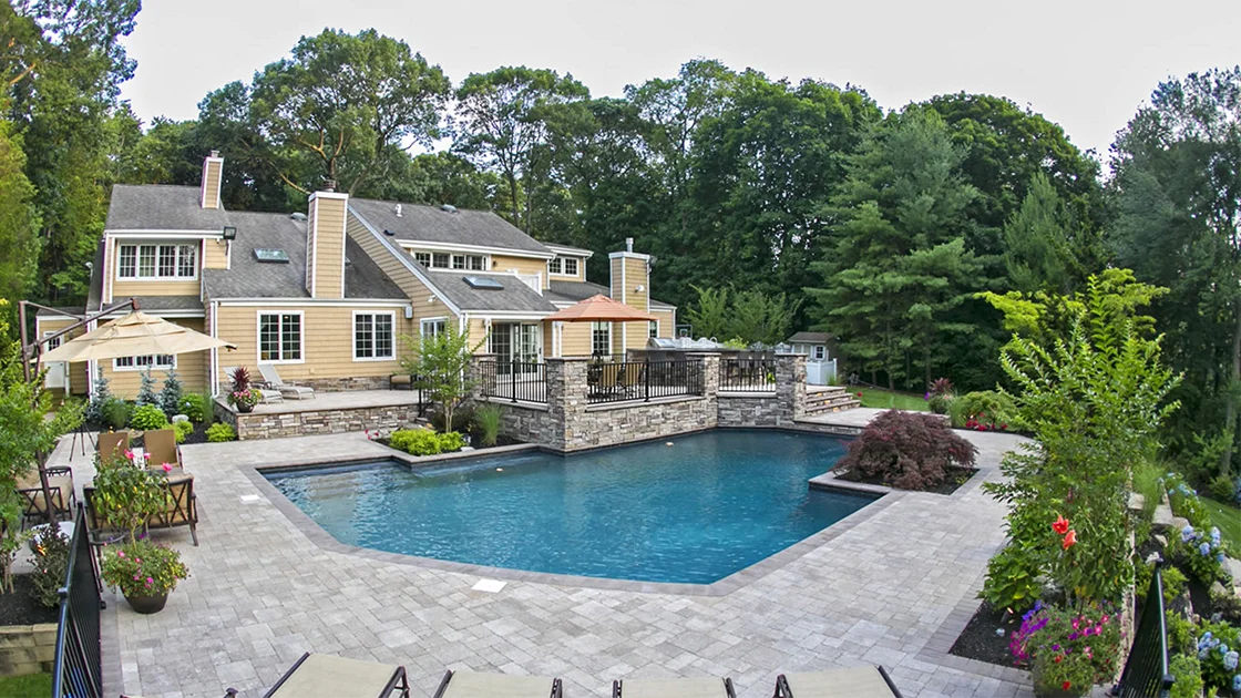 Using Landscape Architecture to Take Advantage of a Stunning View