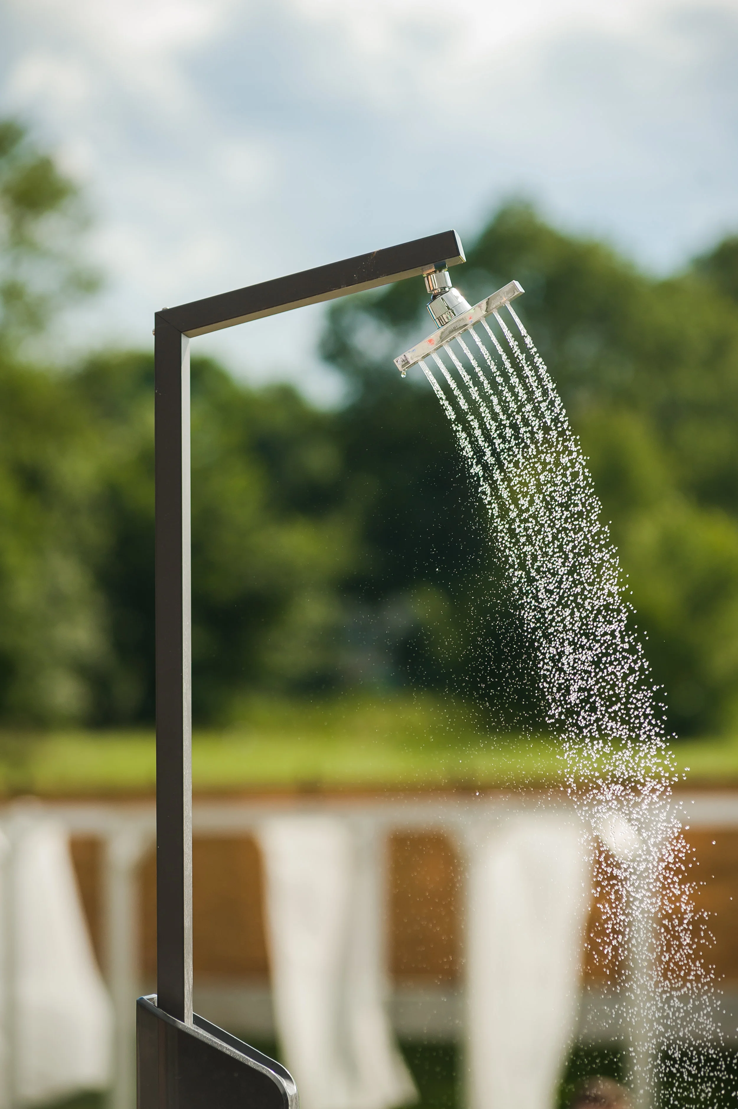 Landscaping Ideas for Luxurious Outdoor Shower Areas in Southampton, NY