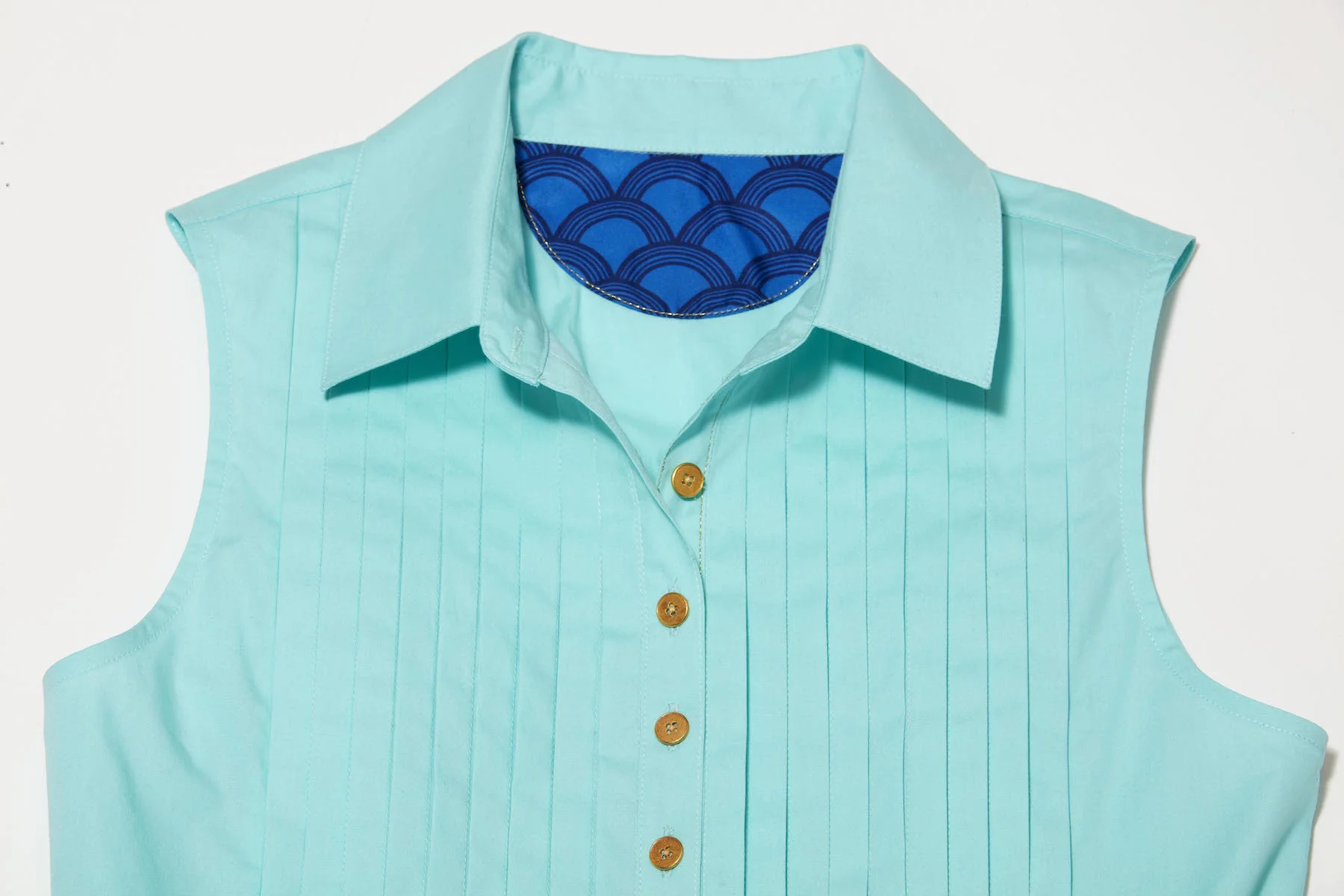 Pamela Tuxedo Top in Aruba Blue