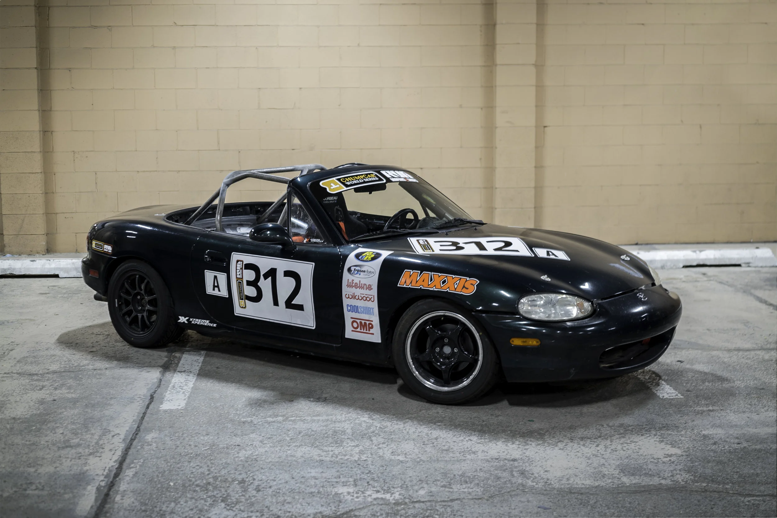 Proper Motors - 1999 Mazda Miata - FL.jpg