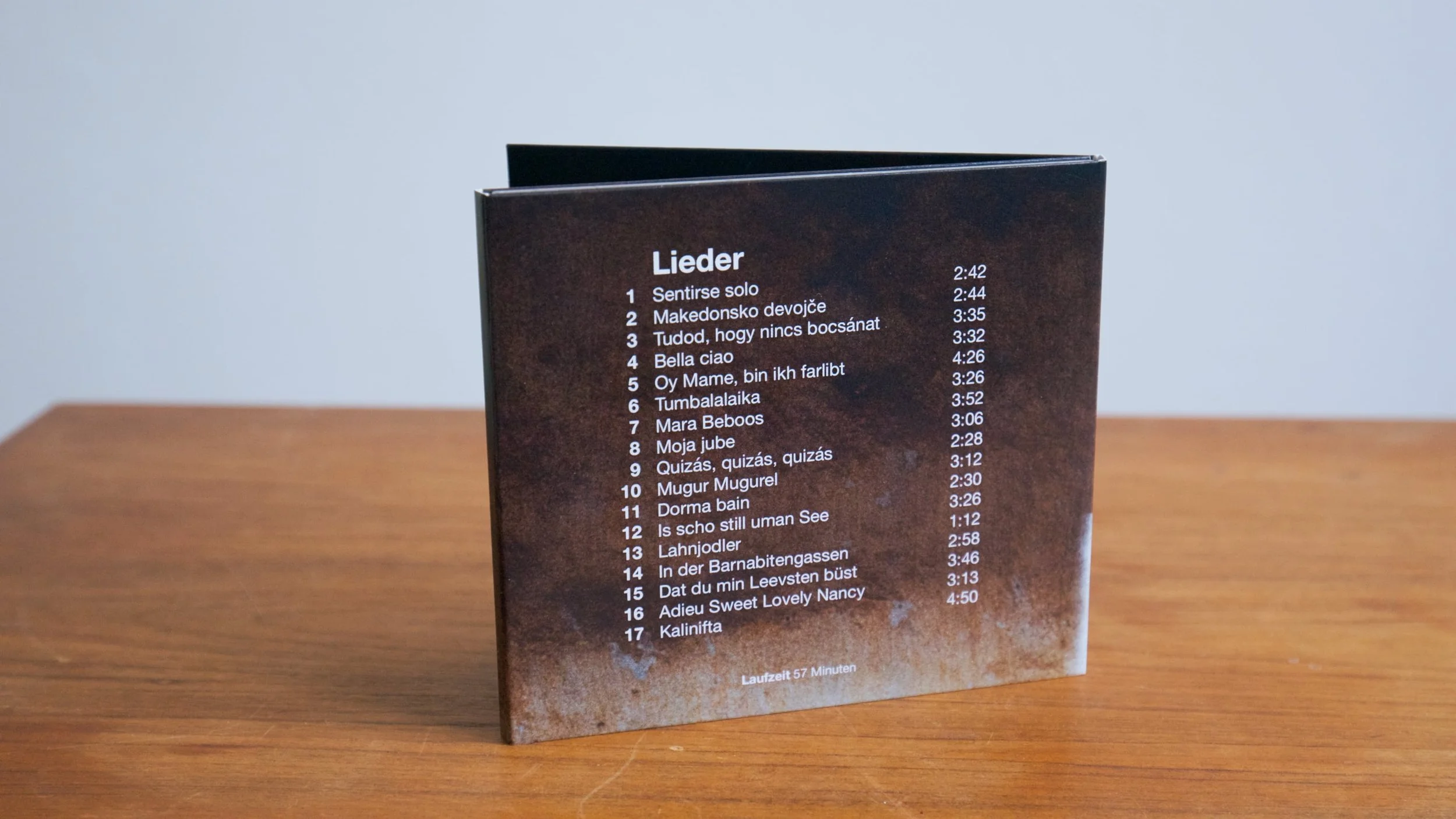 Weltlieder CD Cover Rückseite@0.5x.jpg
