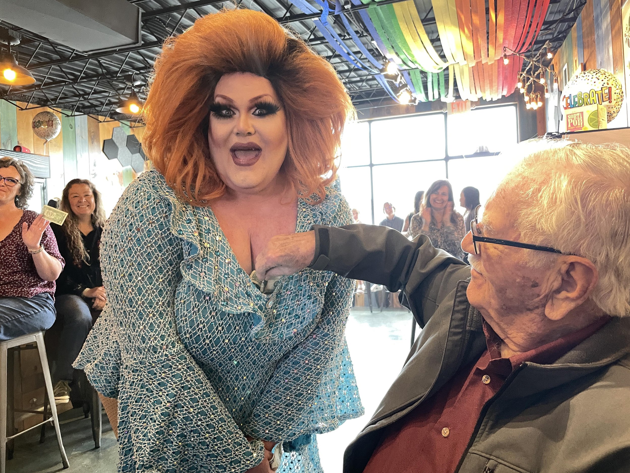 Friday 6/27 Drag Show!!!