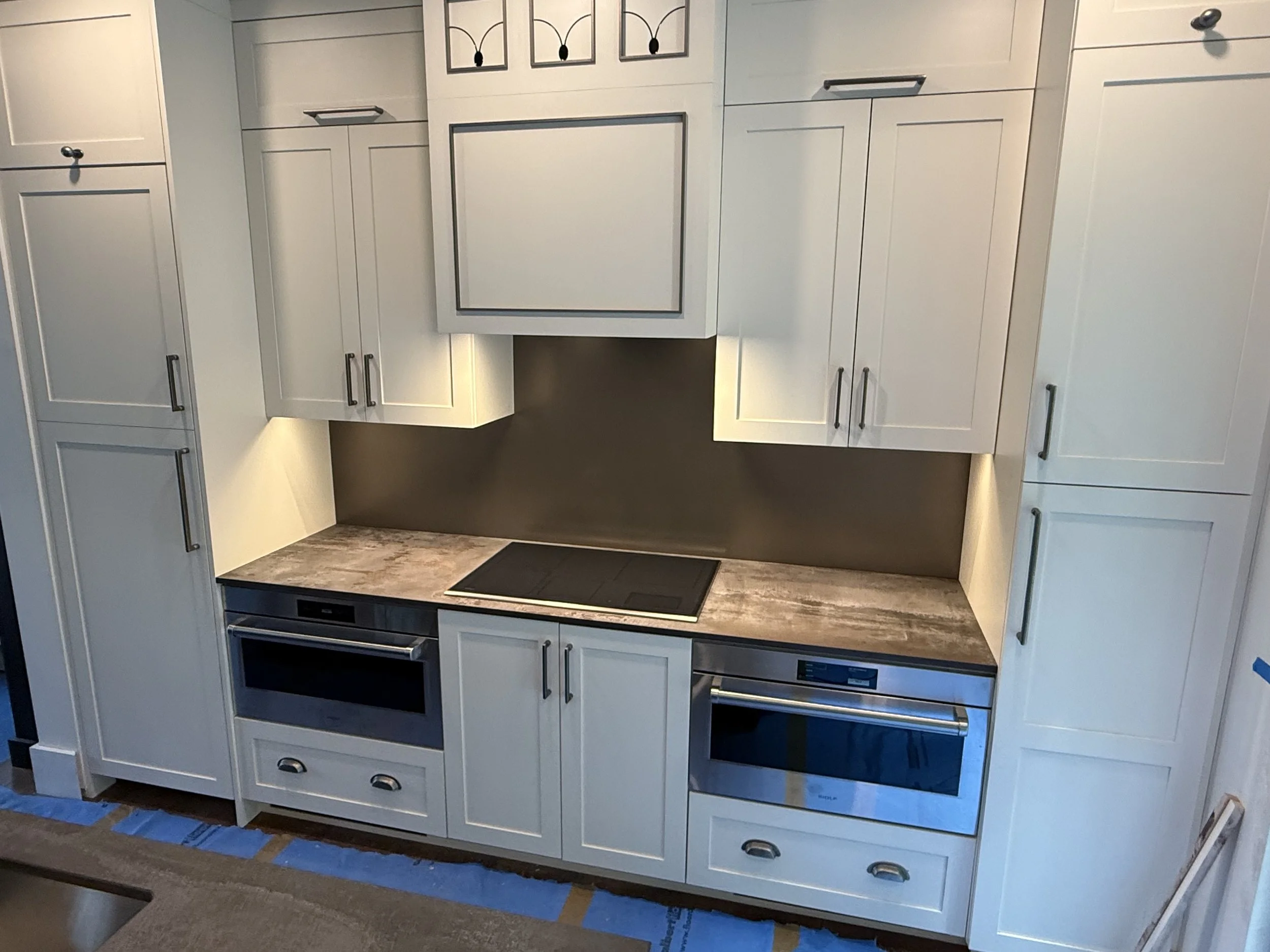 A Glamorous Kitchen in a Smaller Footprint 