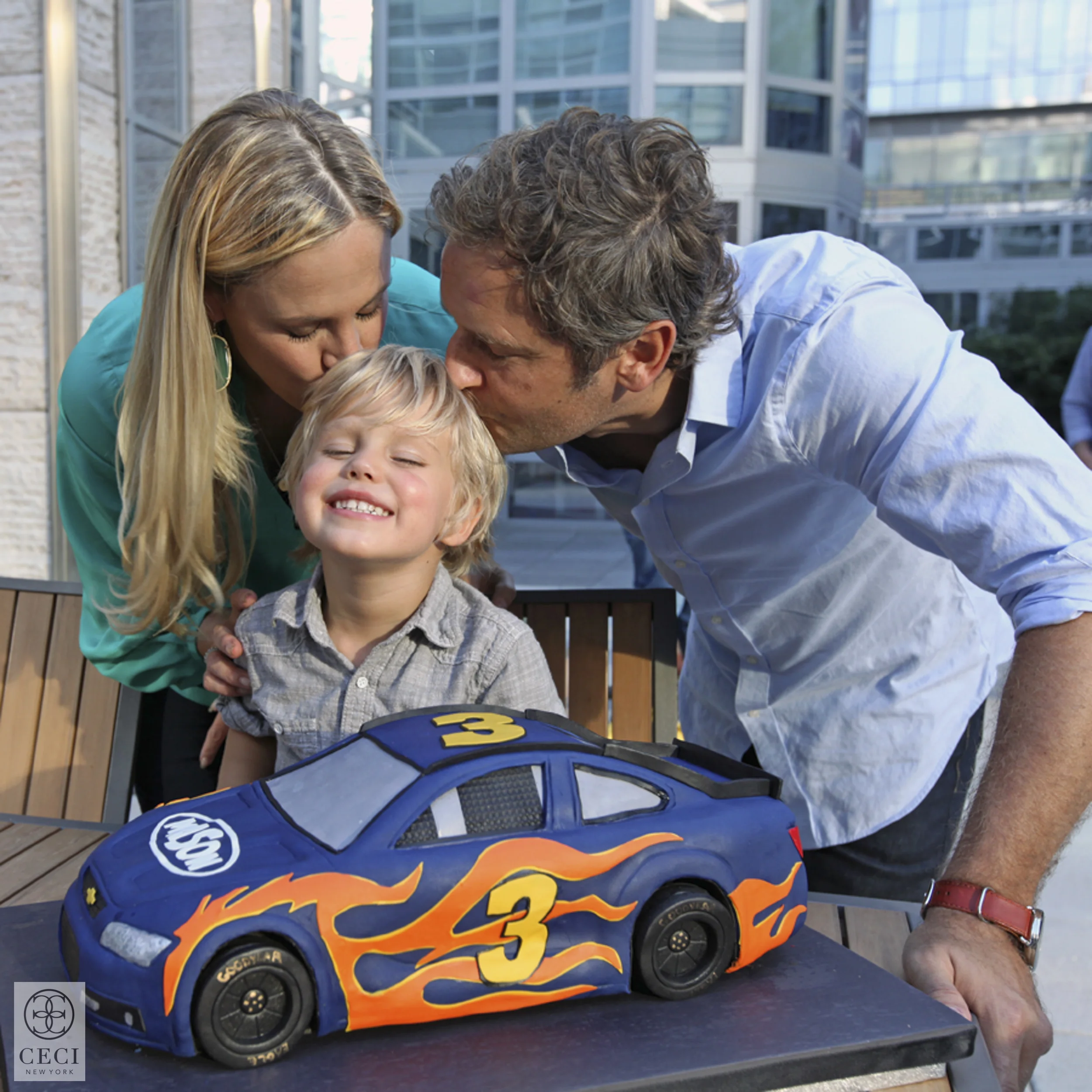 ceci_new_york_mason_ceci_johnson_race_car_birthday_party-1.jpg