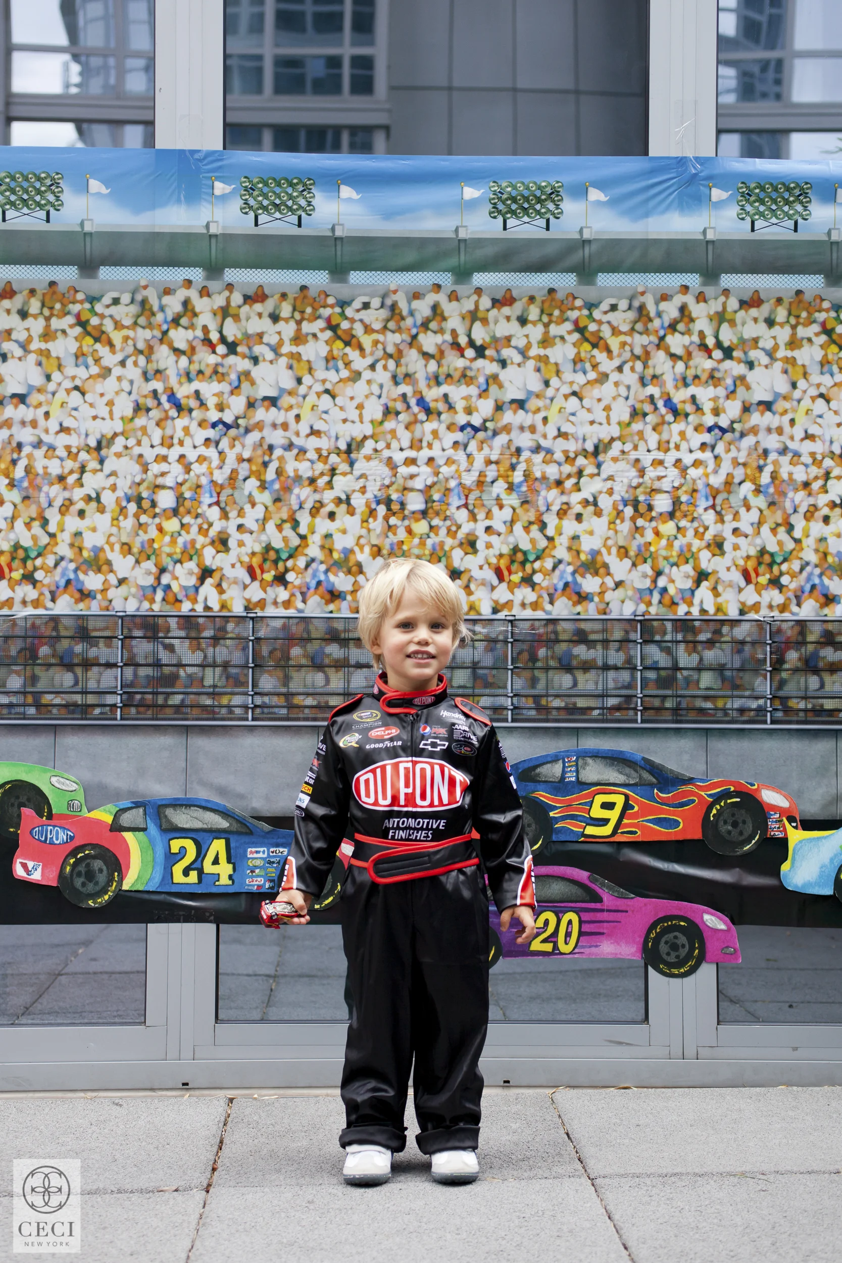 ceci_new_york_mason_ceci_johnson_race_car_birthday_party-12.jpg