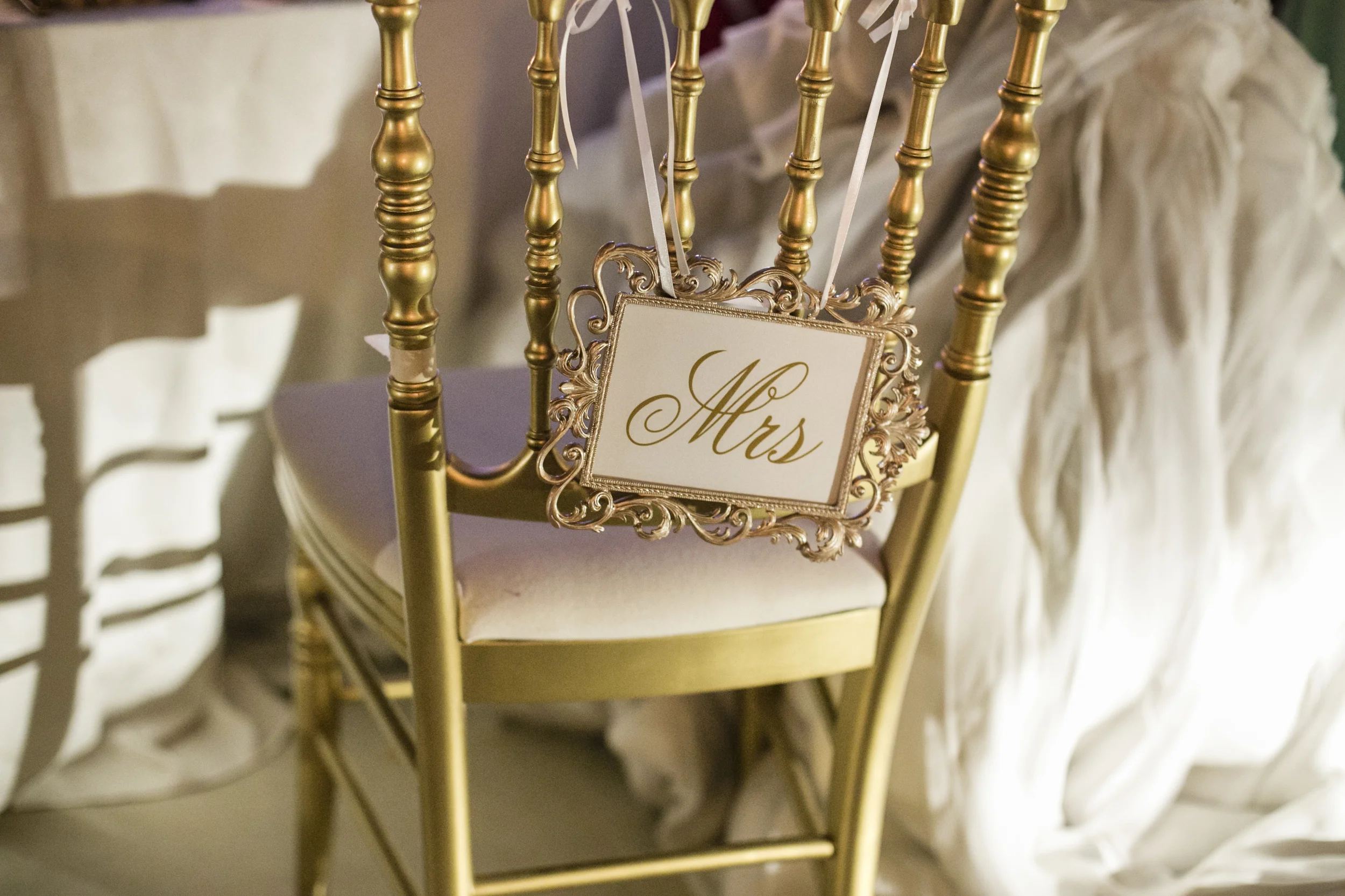 Ceci_New_York_Wedding_Lake_Como_Italy_Luxury_Style_Real_Bride_114.jpg