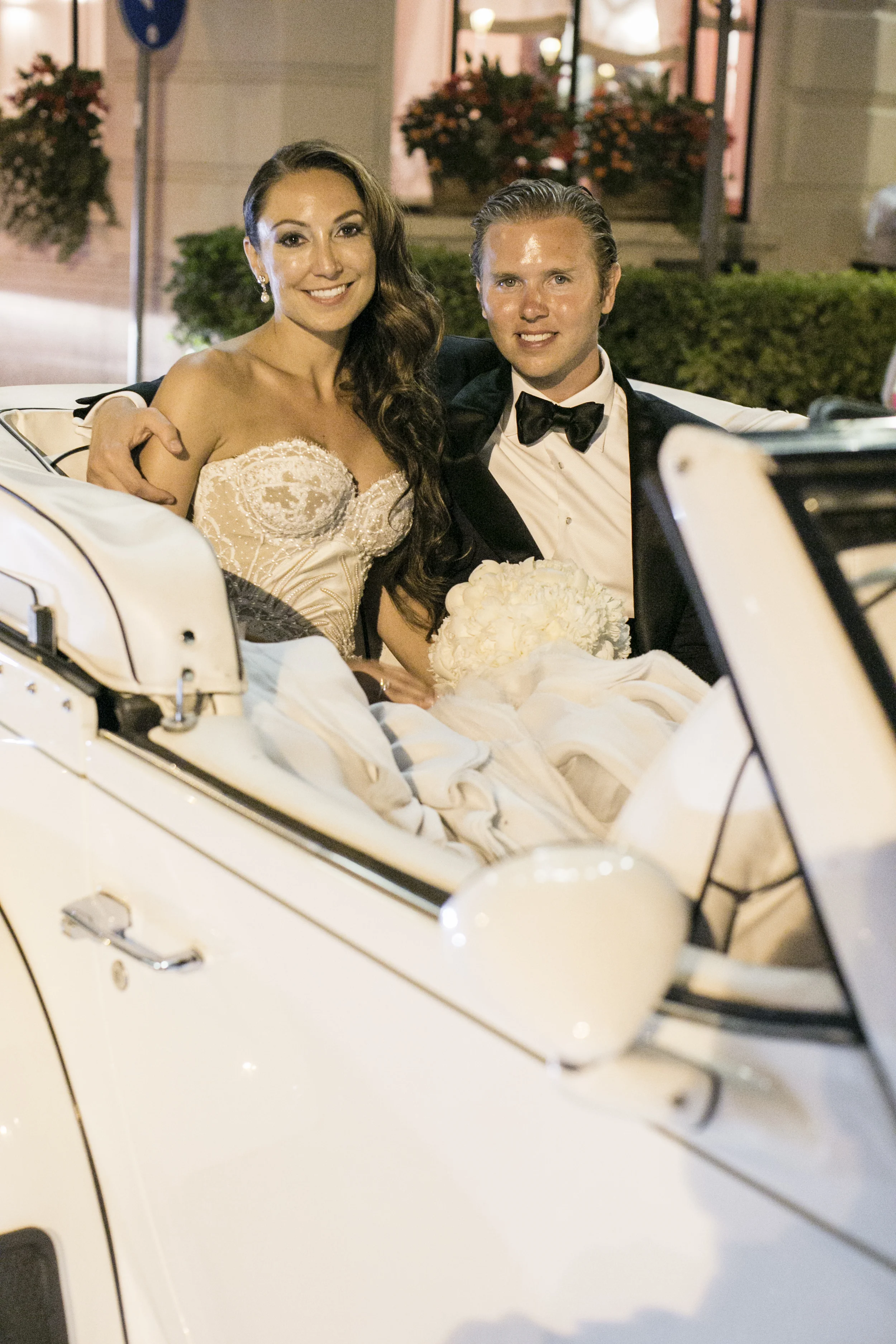 Ceci_New_York_Wedding_Lake_Como_Italy_Luxury_Style_Real_Bride_121.jpg