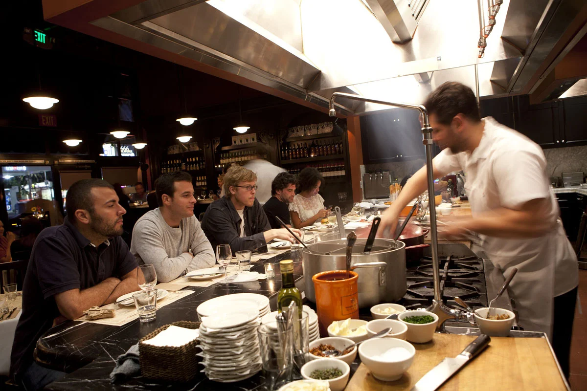 PizzeriaMozzalr036.jpg