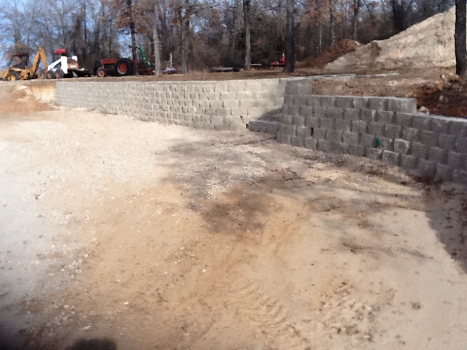 Retaining wall 4.jpg