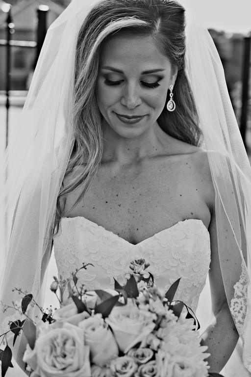 hannah bw.jpg