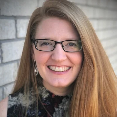 Sarah+McGuire+IFL2019.jpg