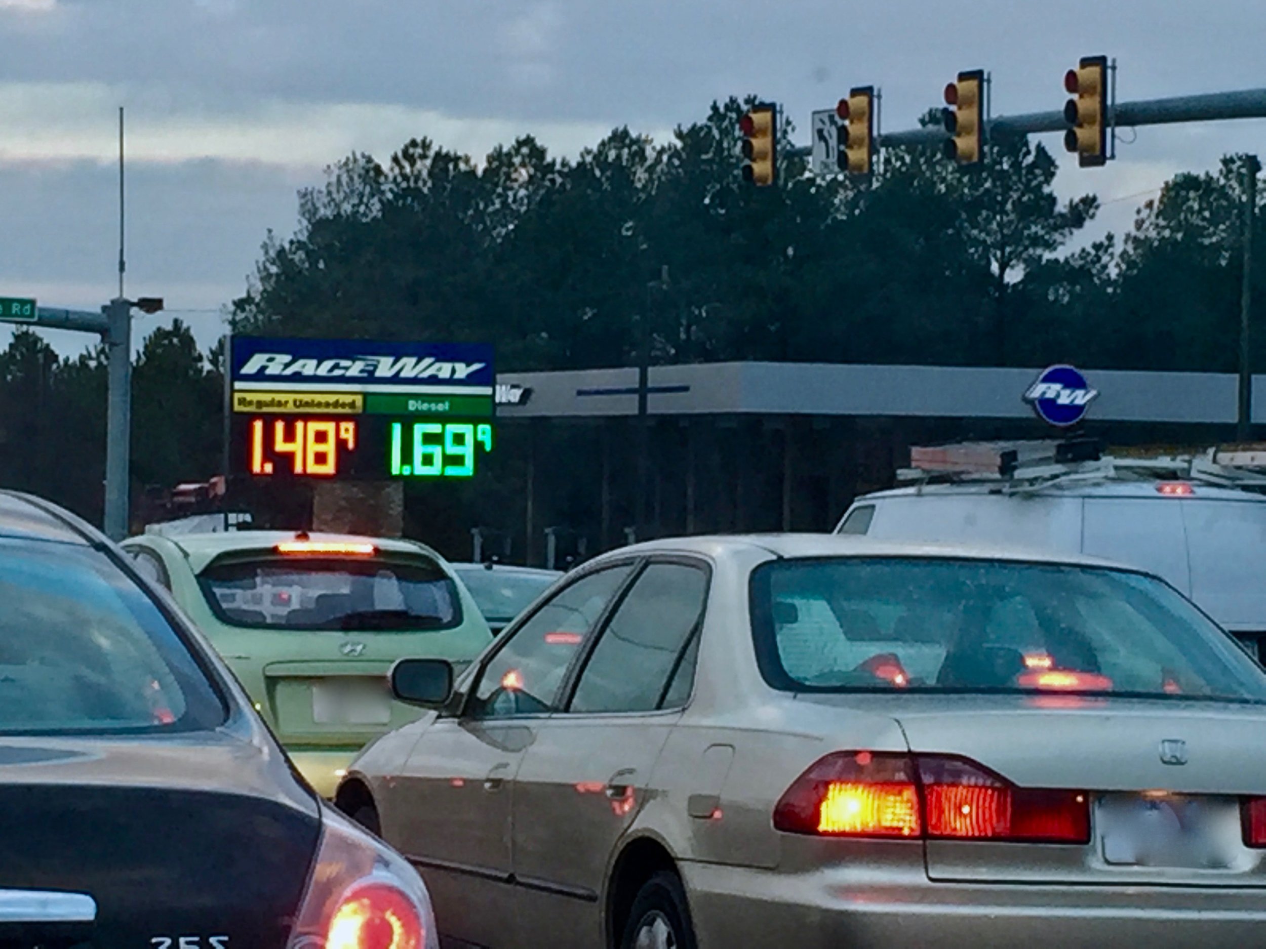 Cars on Route 10.jpg