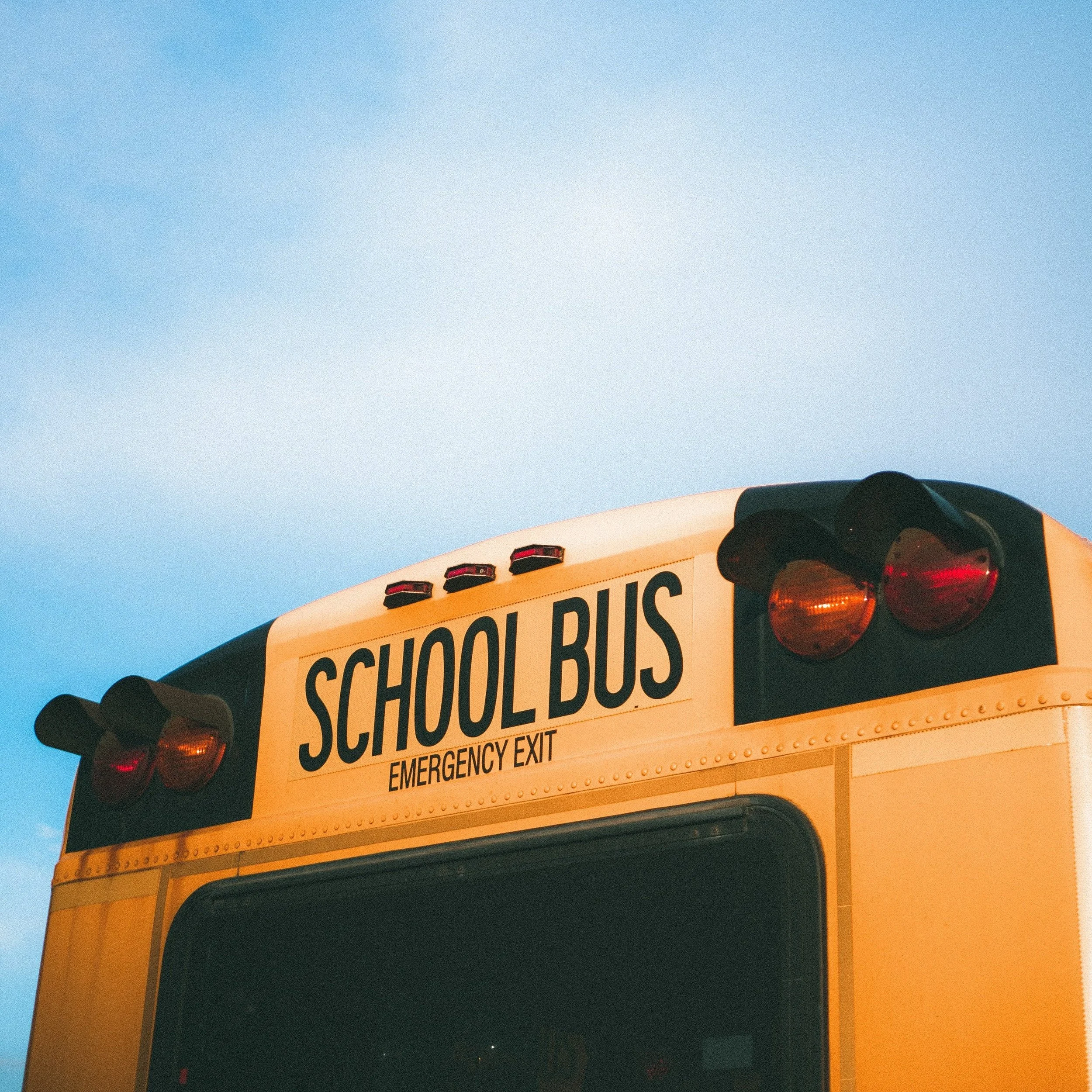 Image of a school bus.