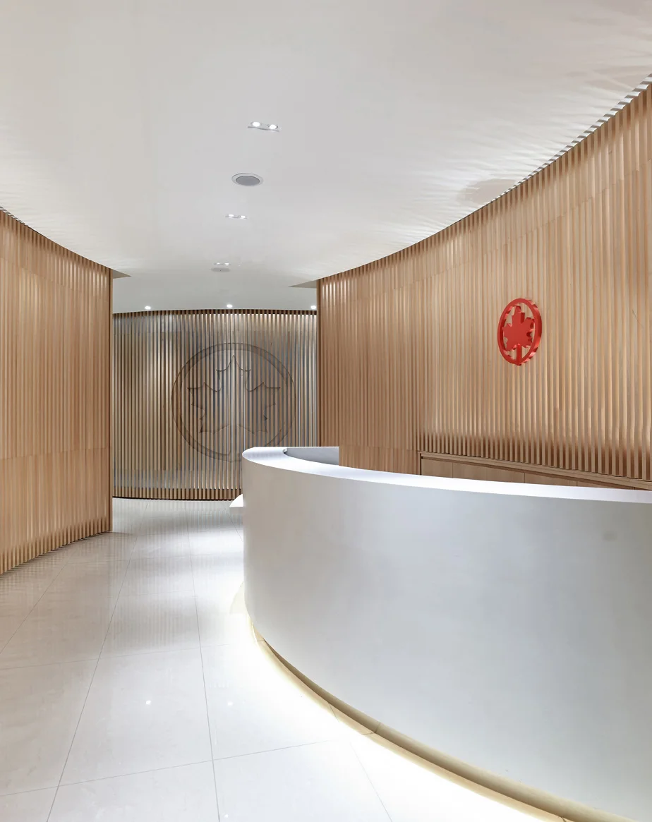 LHR 01 - Entry edit.jpg