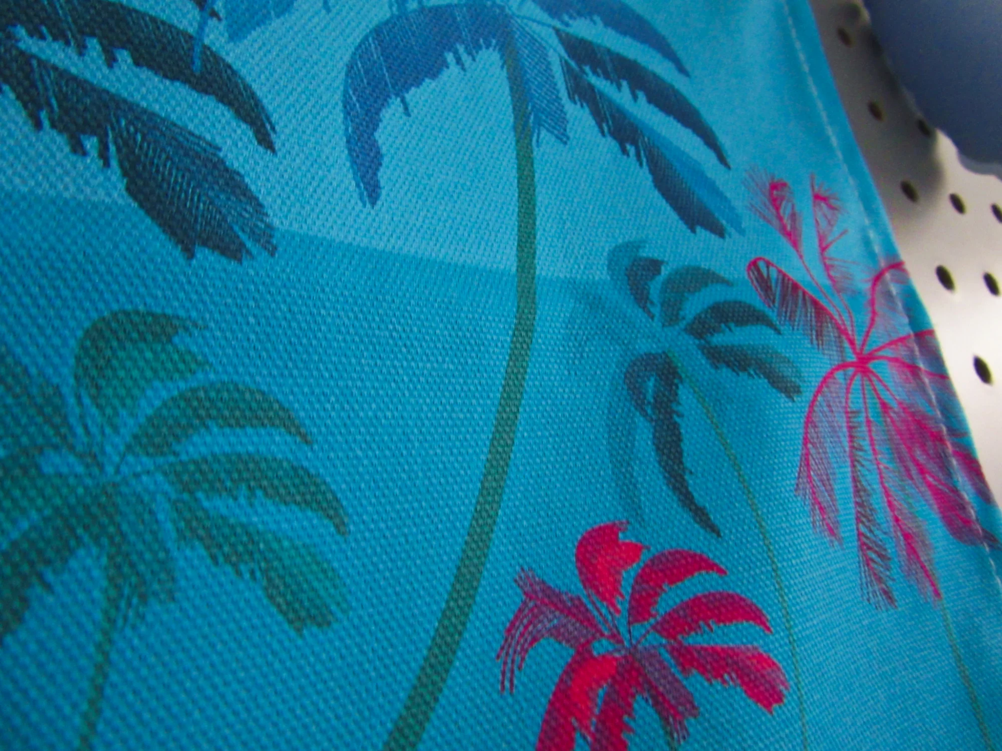 TT-PalmTrees_Detail-4_S.jpg
