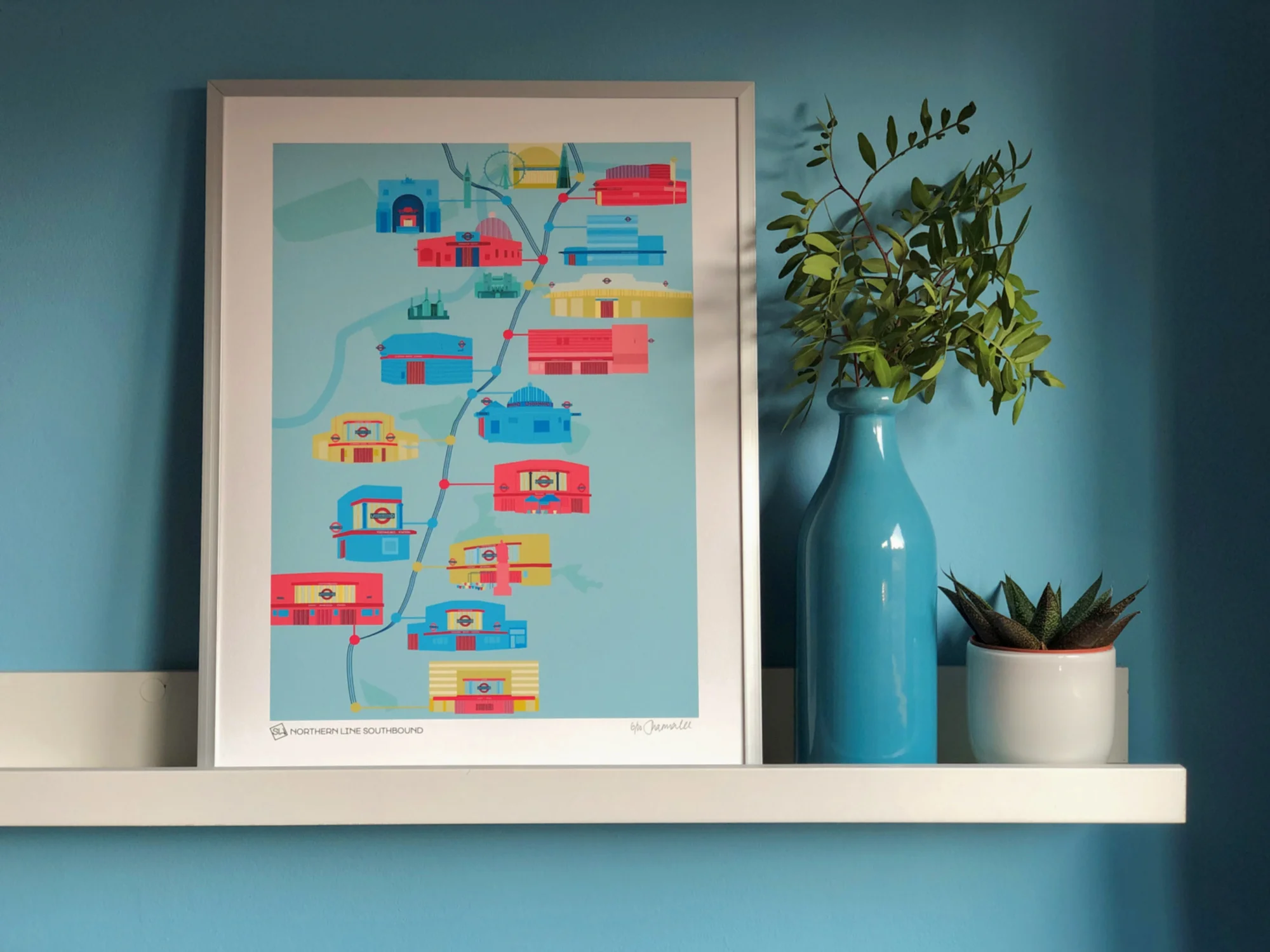 NorthernLineSouthbound_Shelfie_Blue_S.jpg