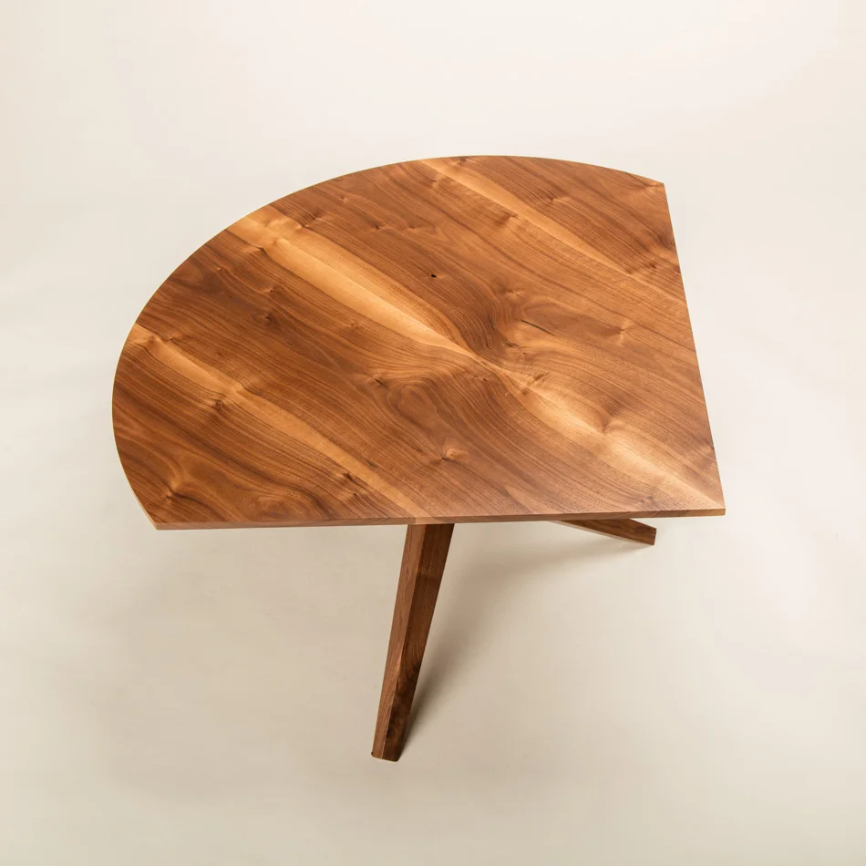 Bookmatched Flat Corner 2.jpg