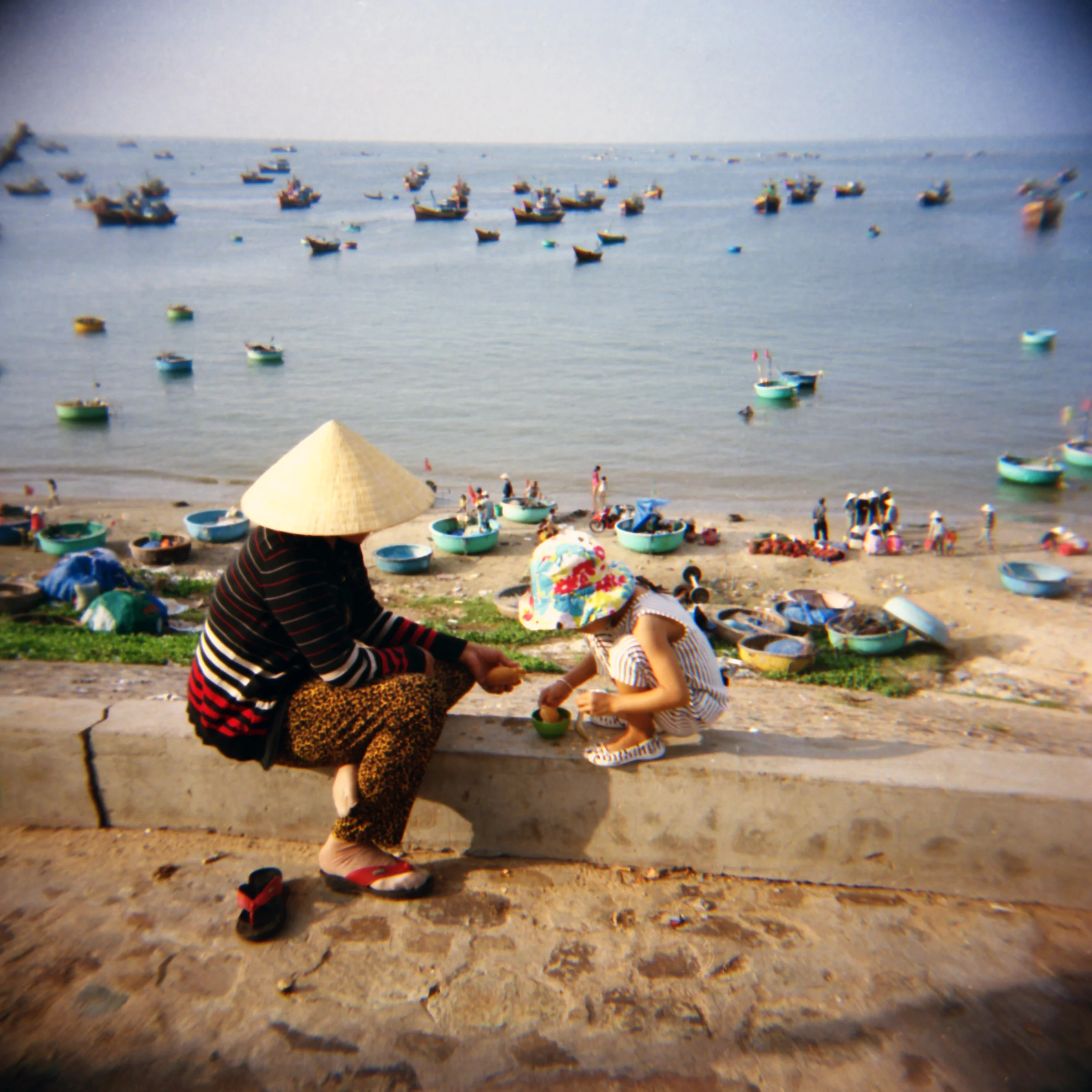 Viet_holga_color_4_edit2.jpg