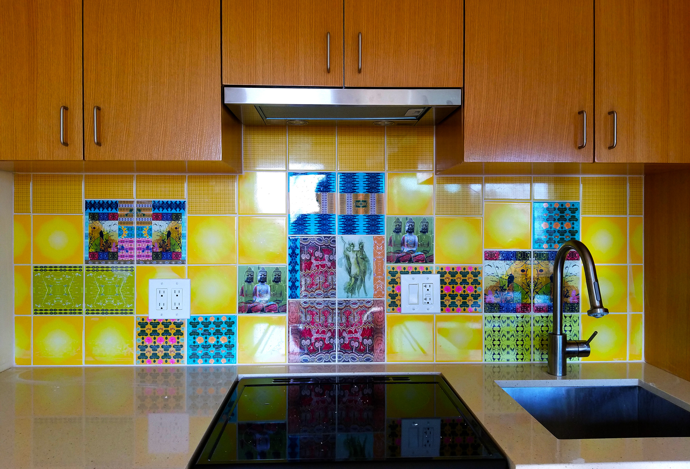 TILE BACKSPLASH