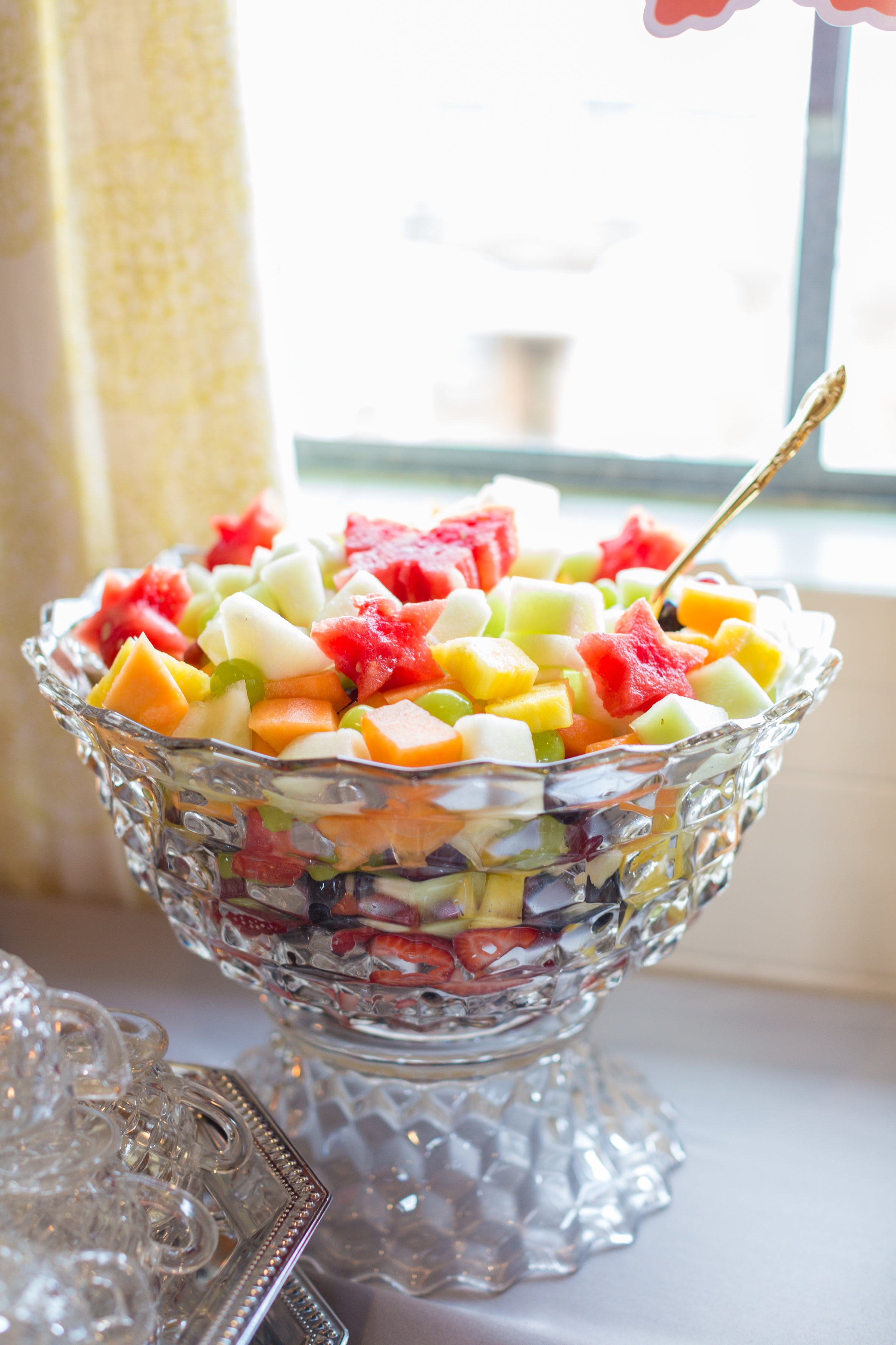 lovely fruit display in our vintage punch bowl