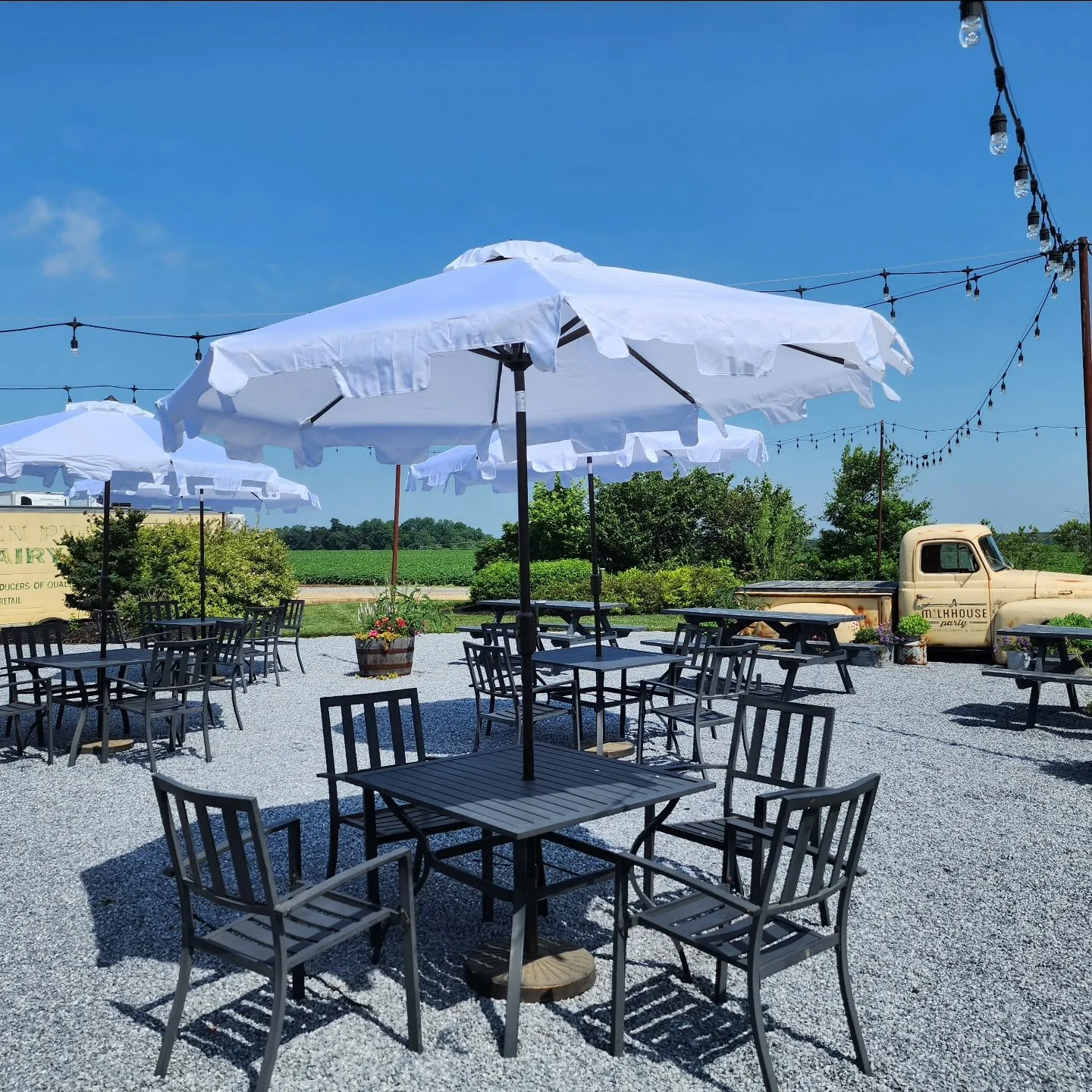 Party ready for this evenings event. A Milkhouse Party has you covered for all your party needs. Check us out online, schedule a tour and book your next party today! #amilkhouseparty #eventvenue