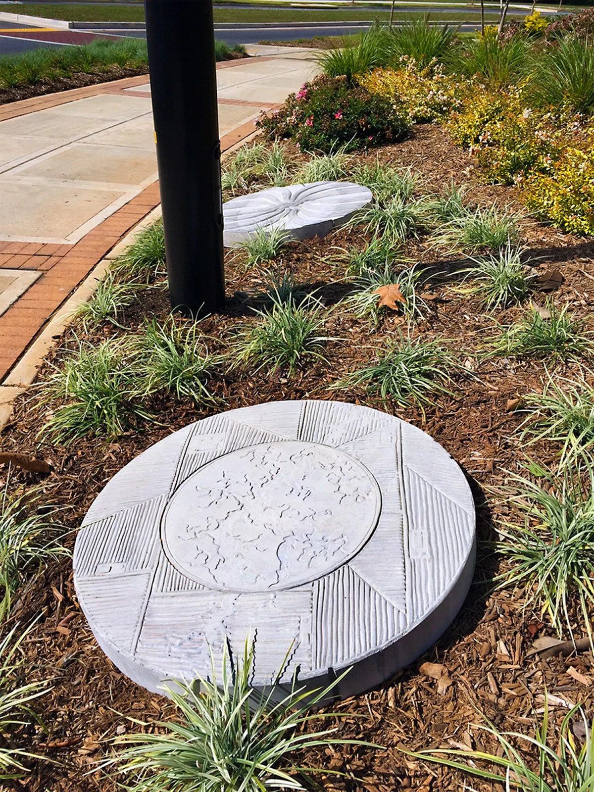 19. Scholl_Public Art_detail.jpg