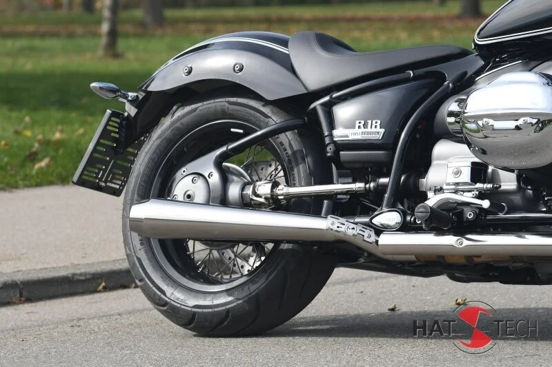 hattech-auspuff-legend-cone-oyk-schalldaempfer-mit-anbauteilen-fuer-bmw-r18-auf-original-kruemmer-eu-typgenehmigung~8.jpg