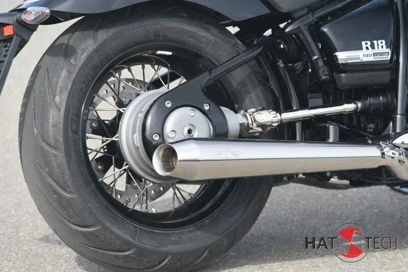 hattech-auspuff-legend-cone-oyk-schalldaempfer-mit-anbauteilen-fuer-bmw-r18-auf-original-kruemmer-eu-typgenehmigung~9.jpg