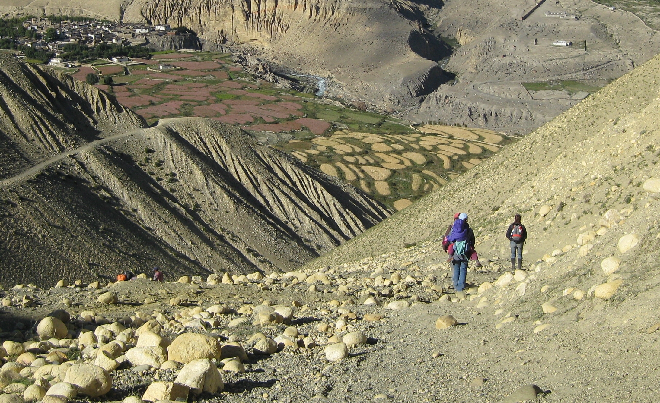 Dr. Sienna Craig, Aida and Drdak approaching the village of Ghemi in Upper Mustang, 2008.