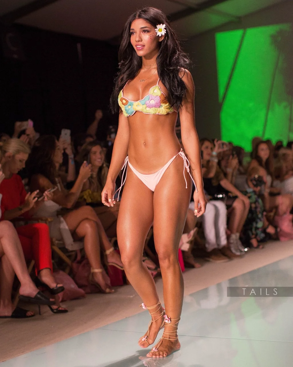 thumbnail_yovanna1.jpg