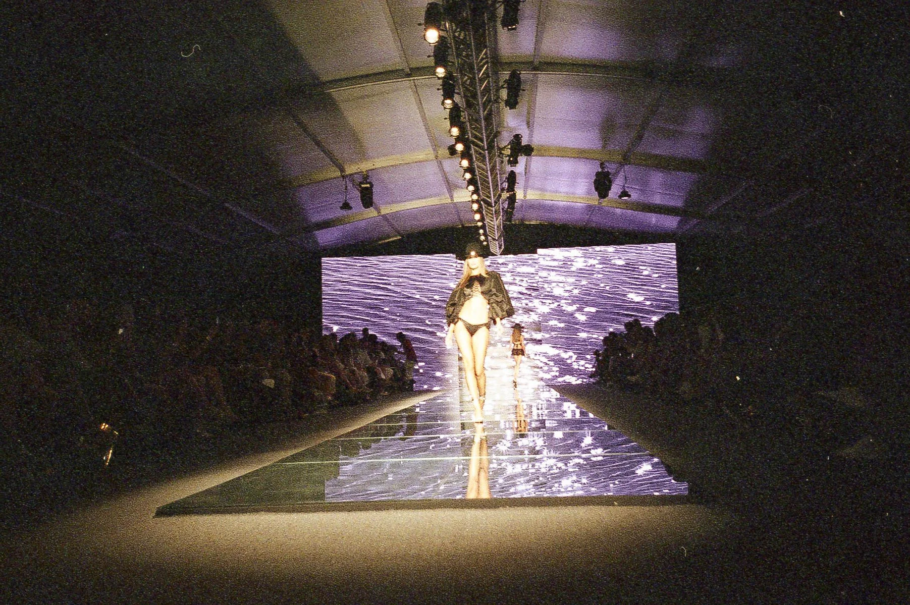 img136.jpg