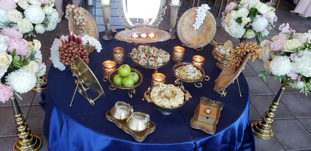Antique Gold sofreh was set up on Blue Navy platform. Vineland State Winery, St. Catherine.