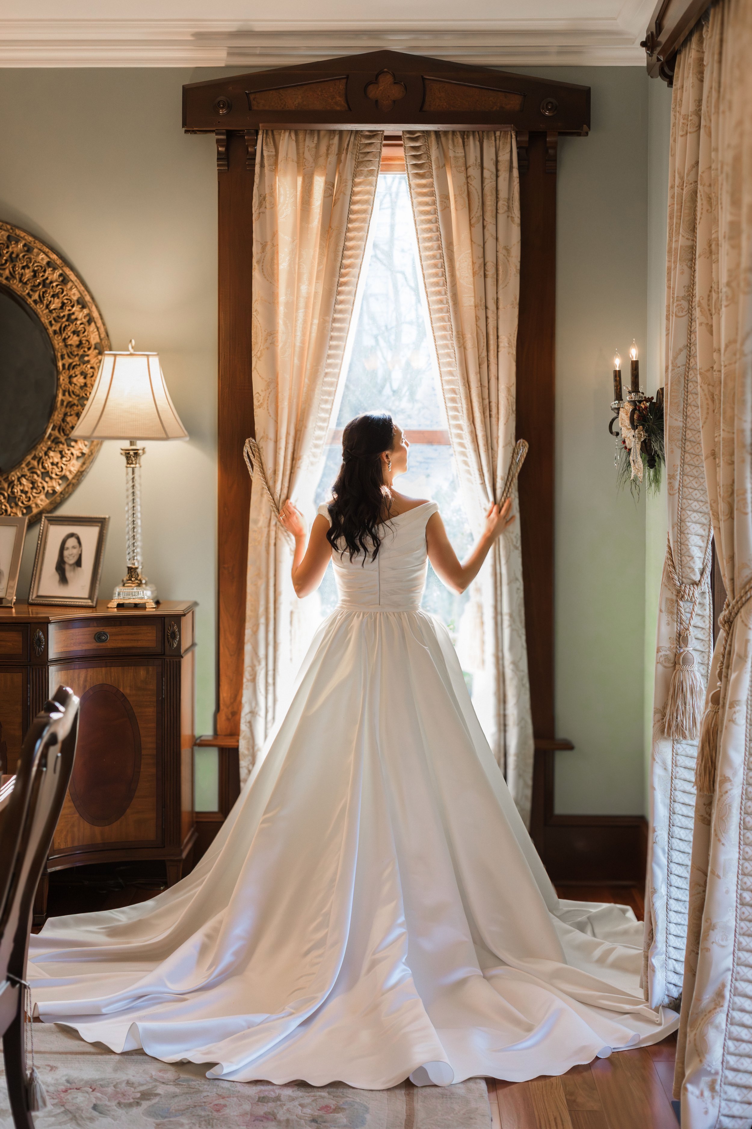 Caroline & James_WED-2546_P_ORIG.jpg