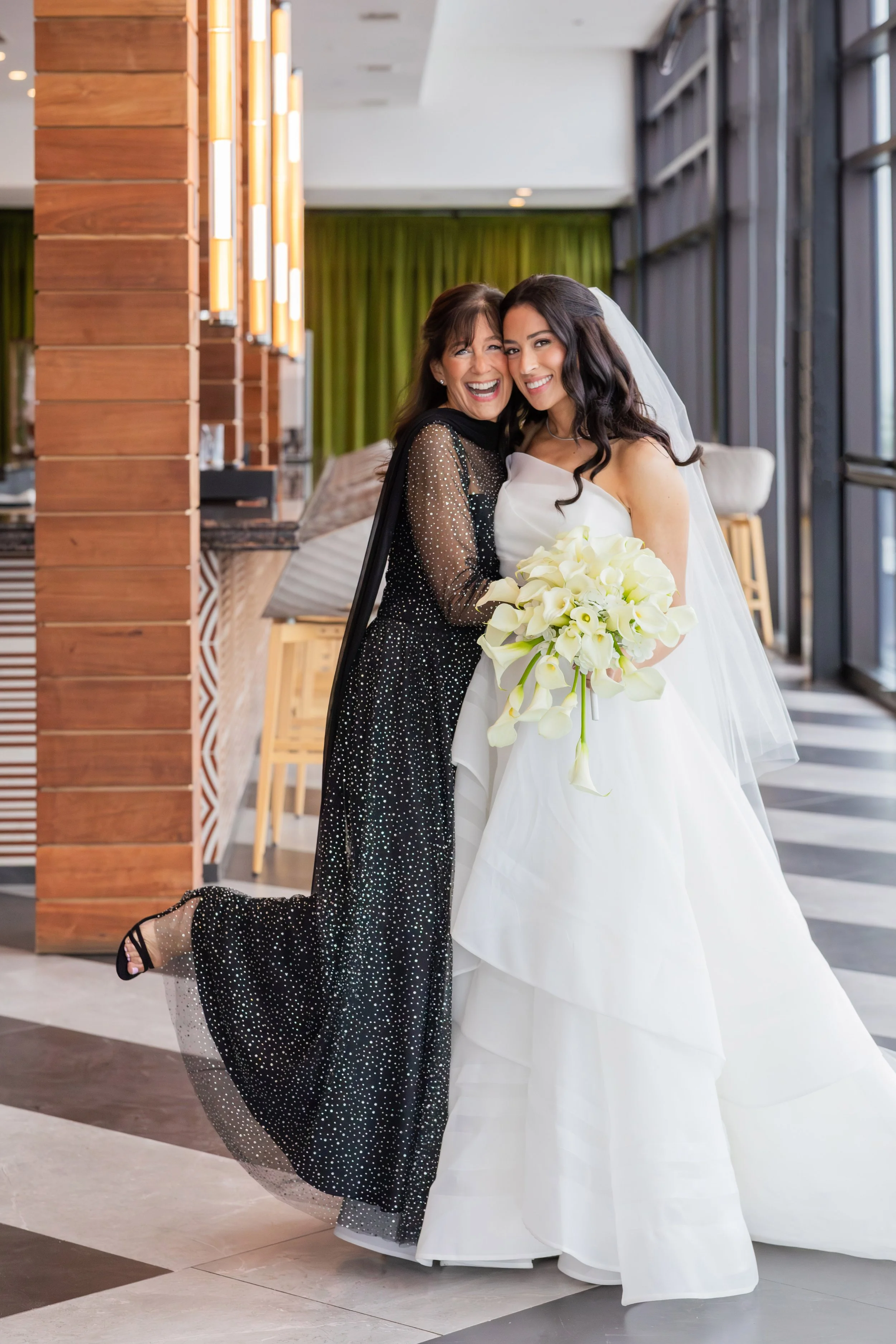 Sydney & Ben_WED-2302_P.jpg