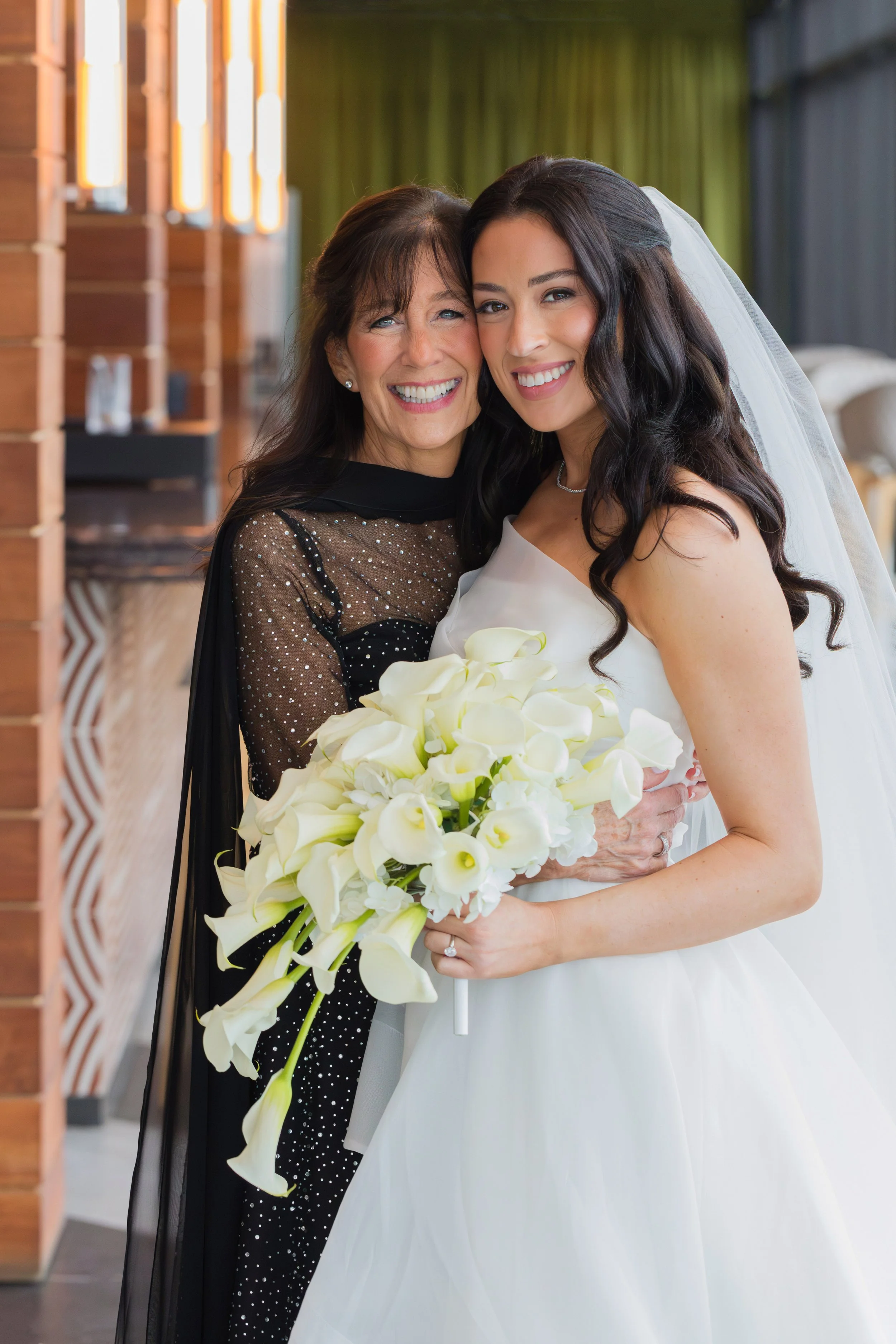 Sydney & Ben_WED-2669_P.jpg