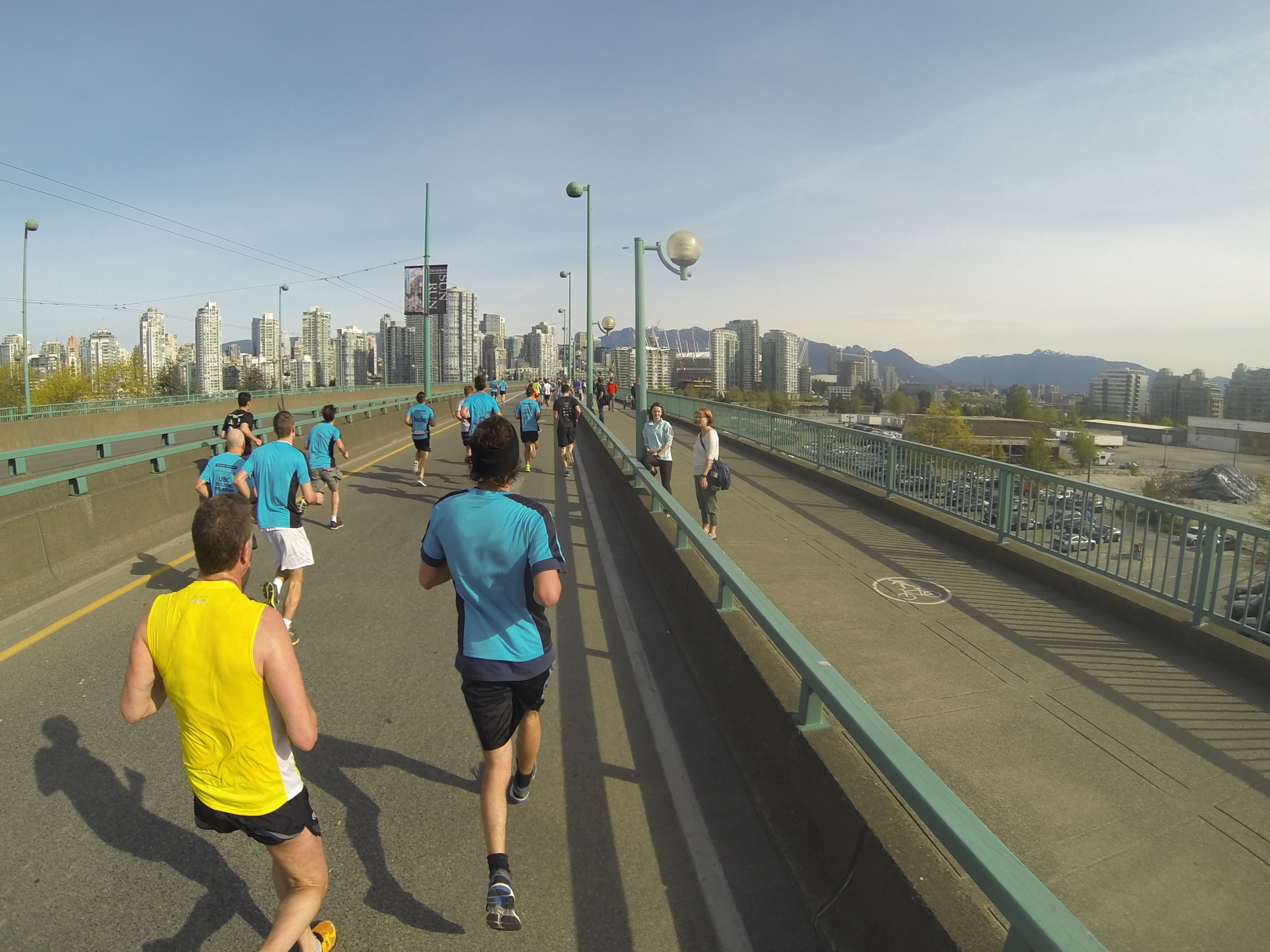 Final kilometre, over Cambie bridge