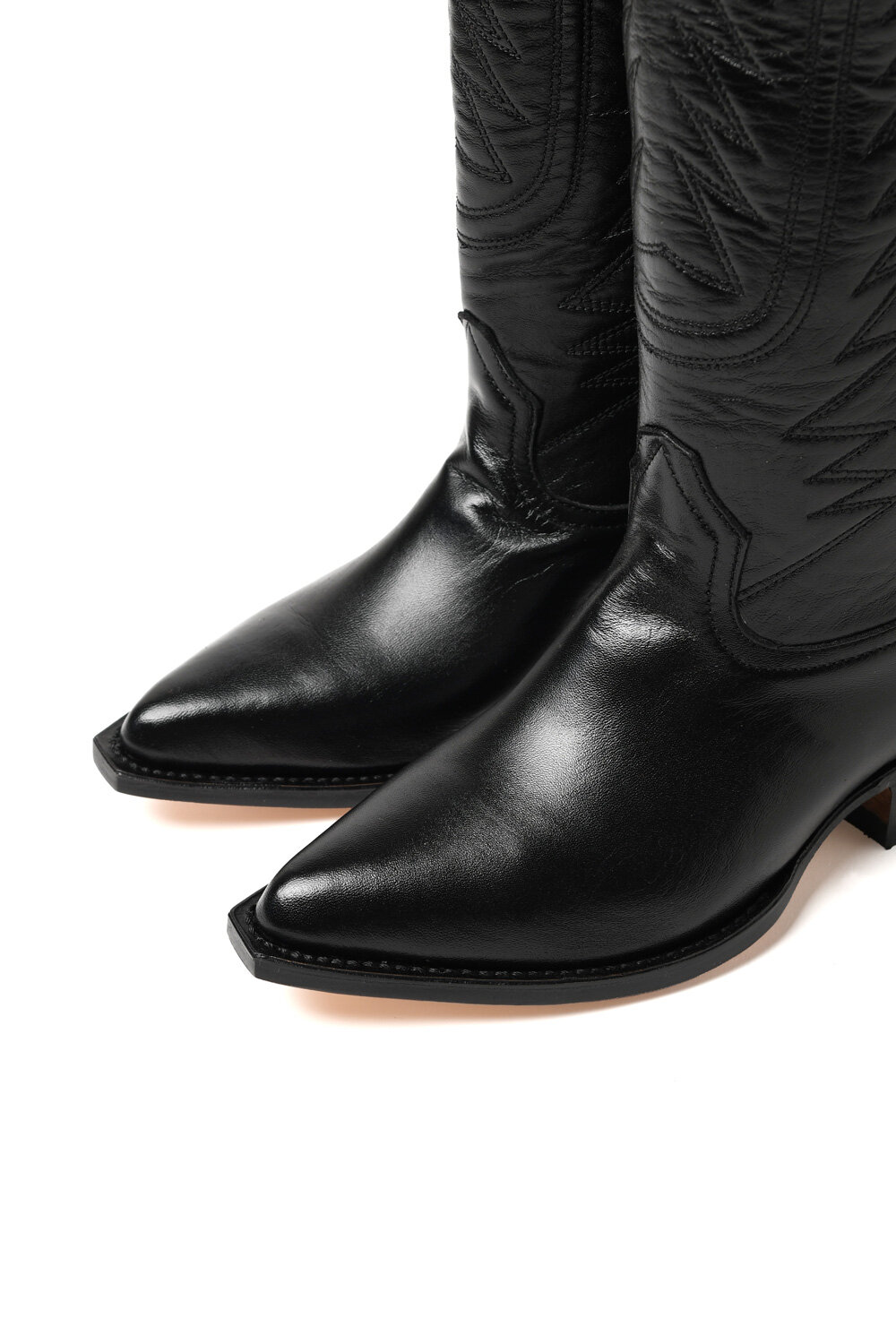 W-Cowboy-Boots,-Black,-Toe.jpg